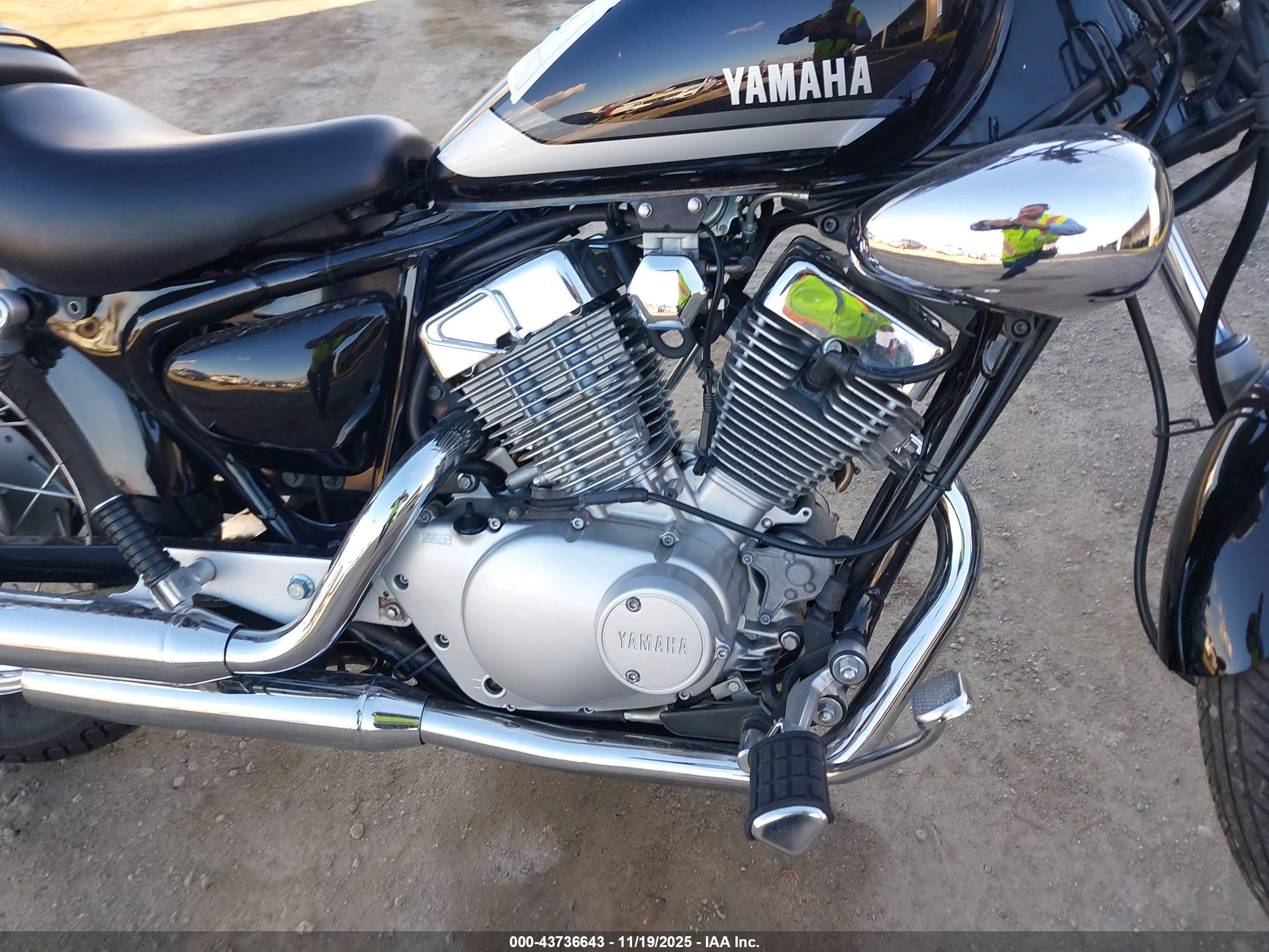YAMAHA XV250 image 8