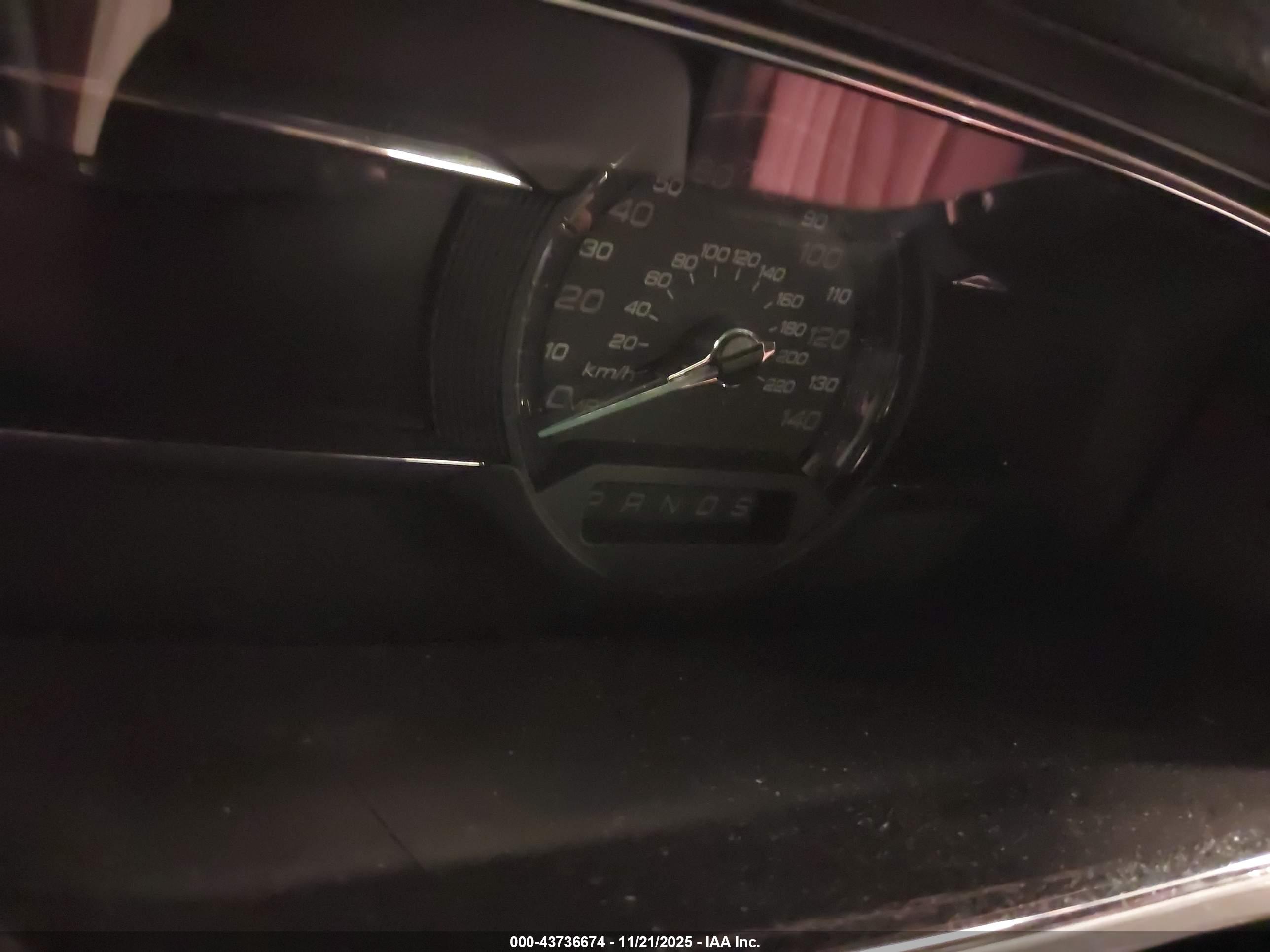FORD TAURUS image 7