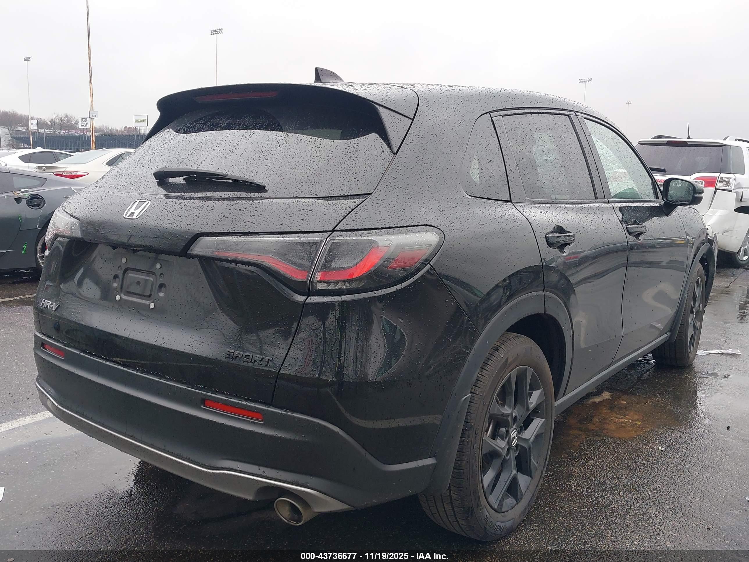 HONDA HR-V image 4