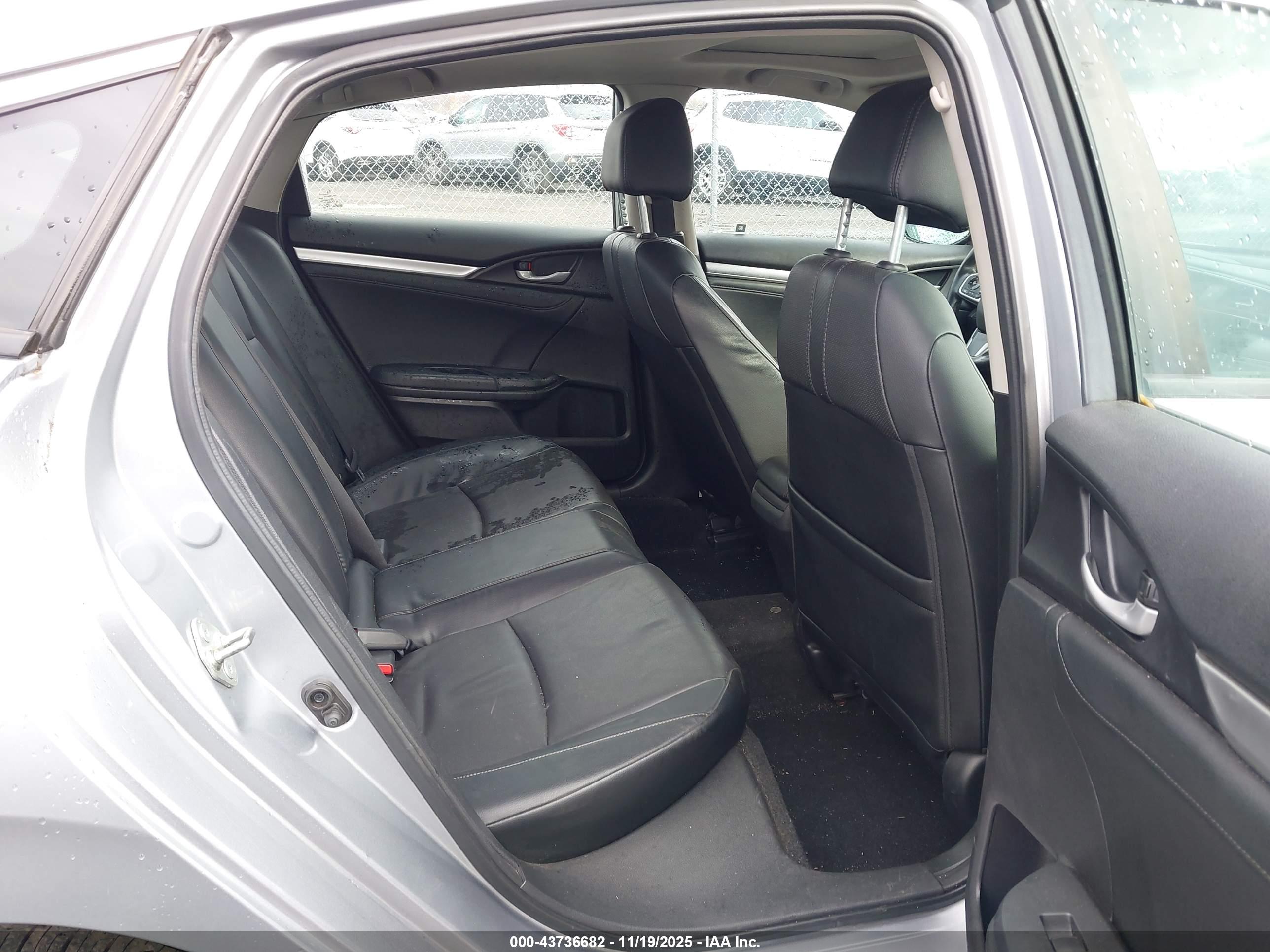 HONDA CIVIC image 8