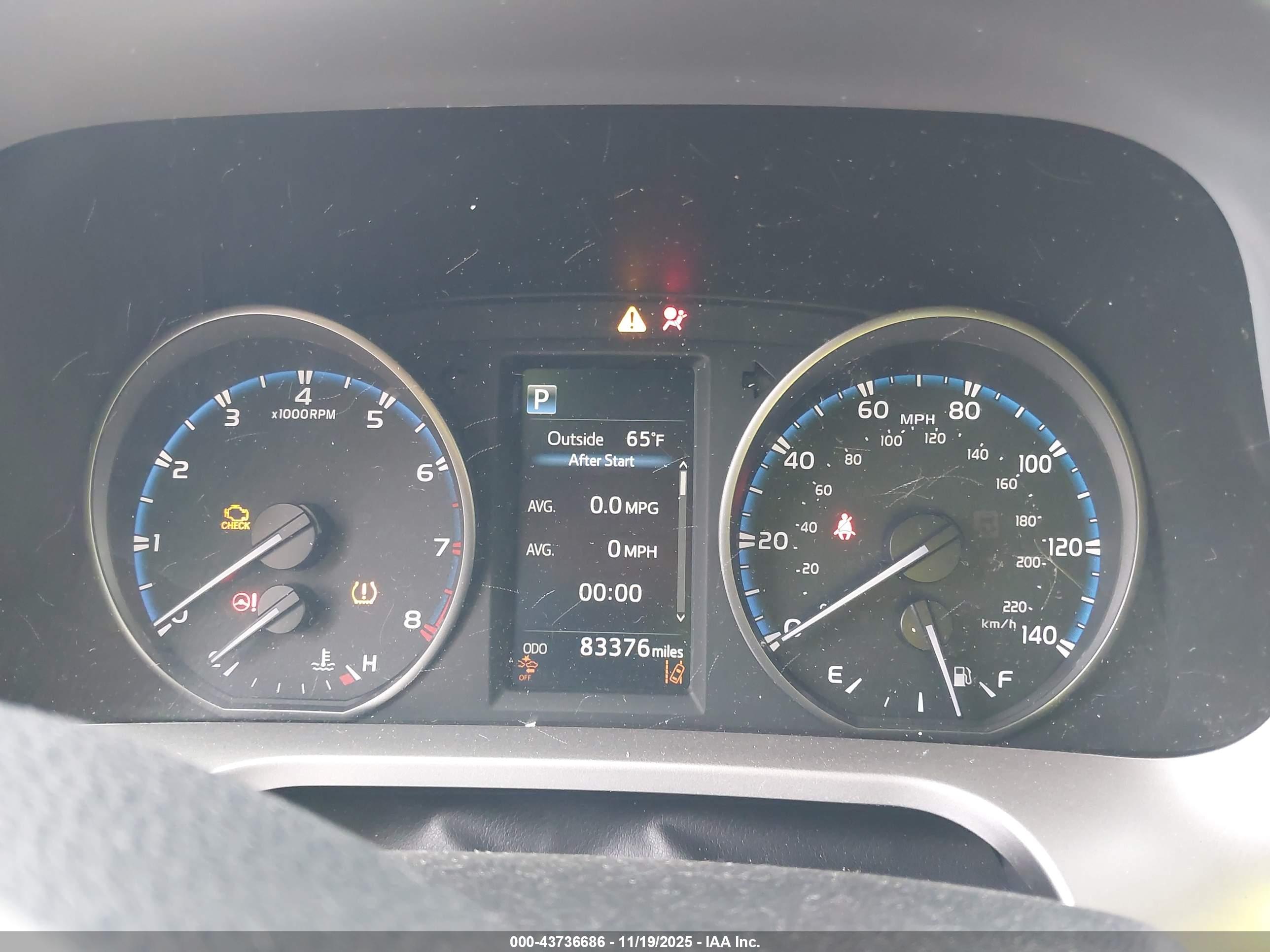 TOYOTA RAV4 image 7