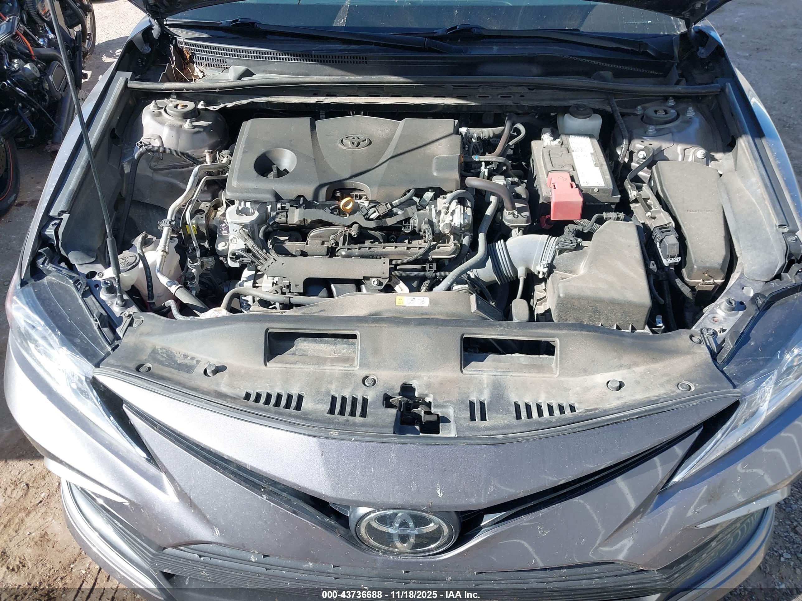 TOYOTA CAMRY image 10