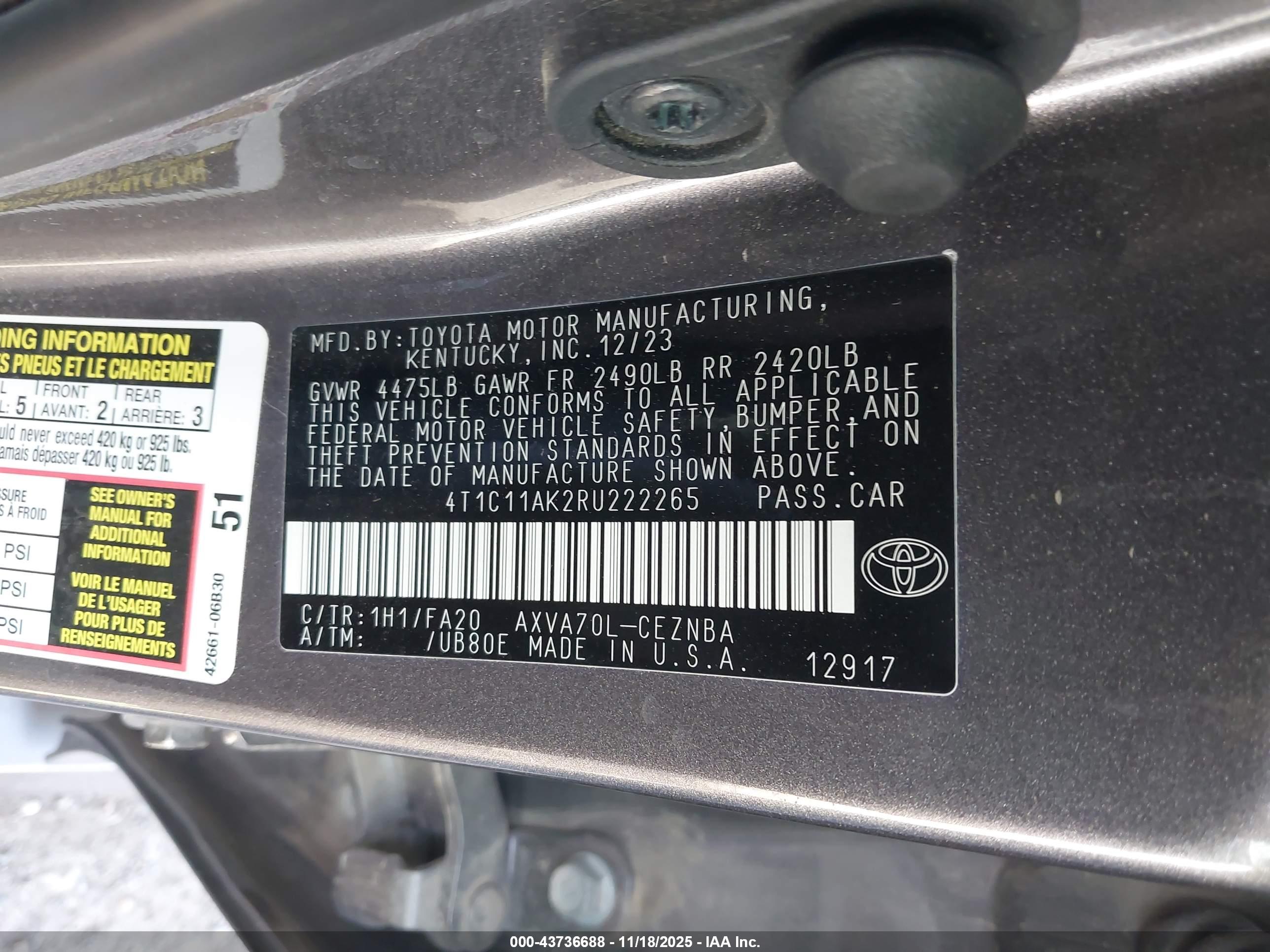 TOYOTA CAMRY image 9