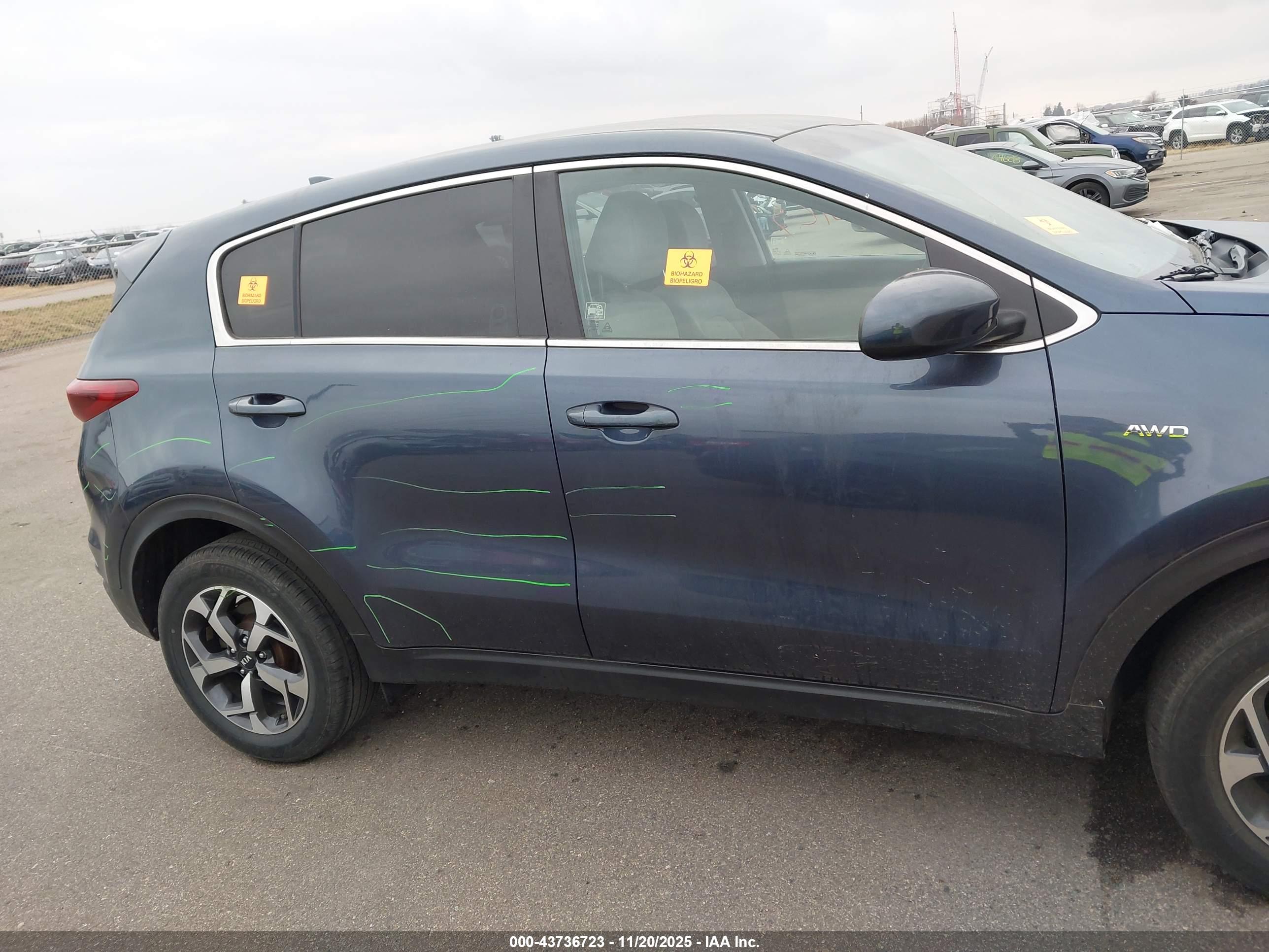 KIA SPORTAGE image 6