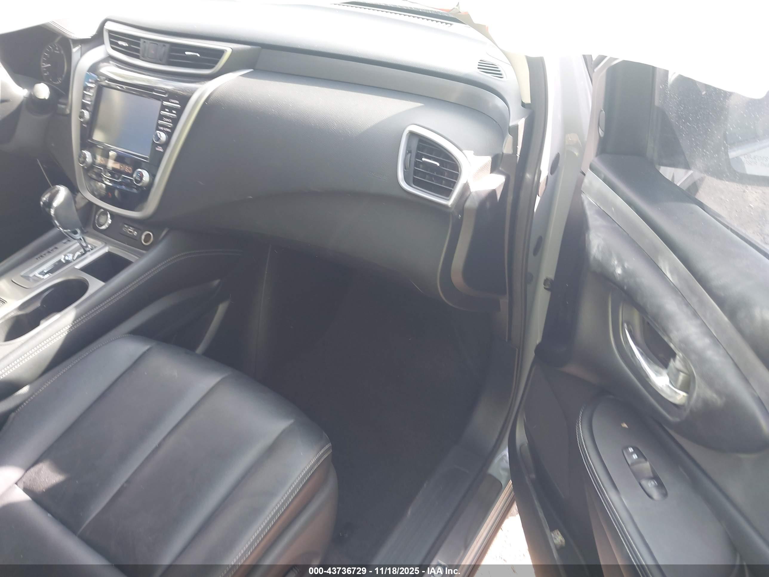 NISSAN MURANO image 5