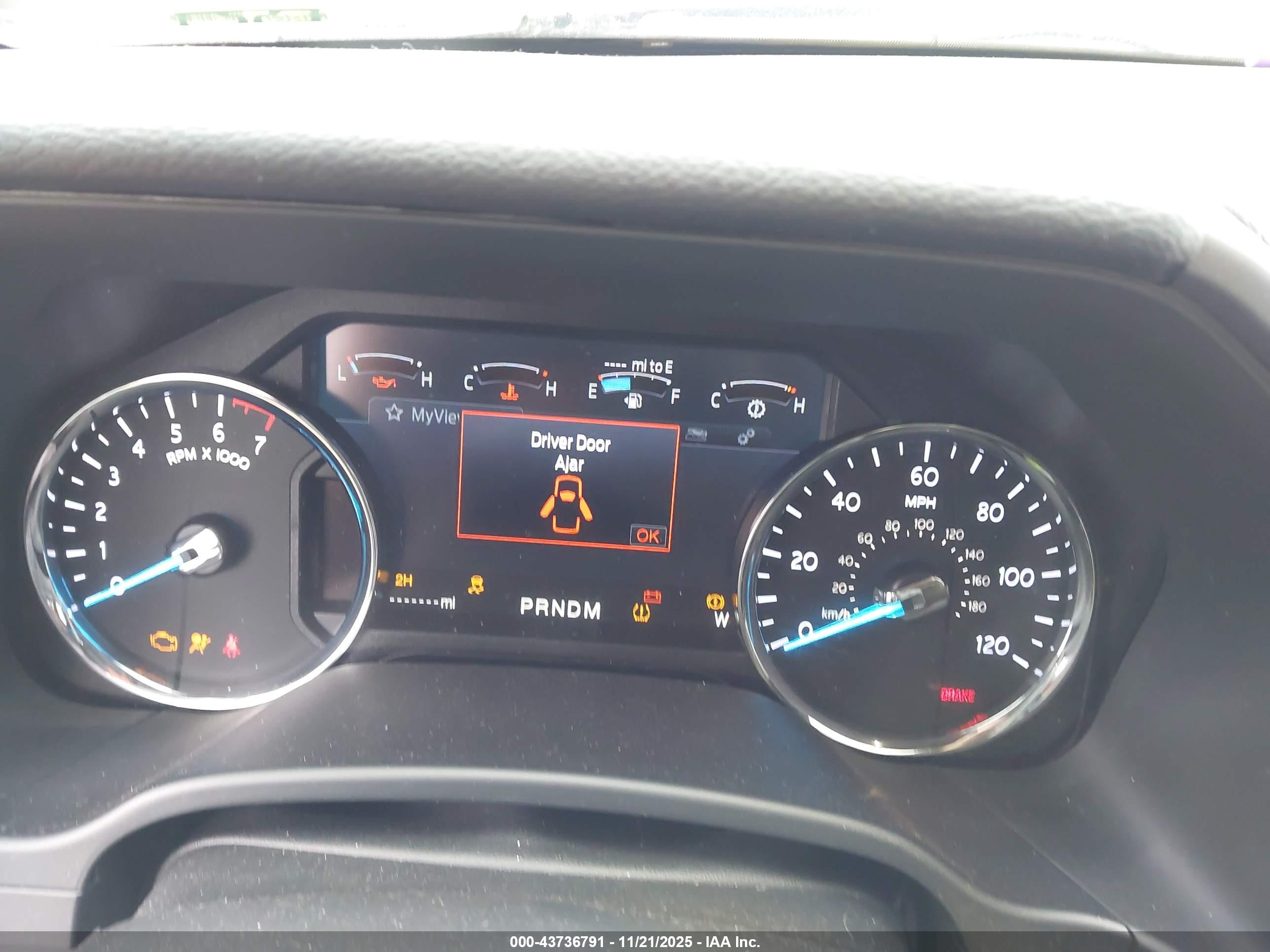 FORD EXPEDITION image 7