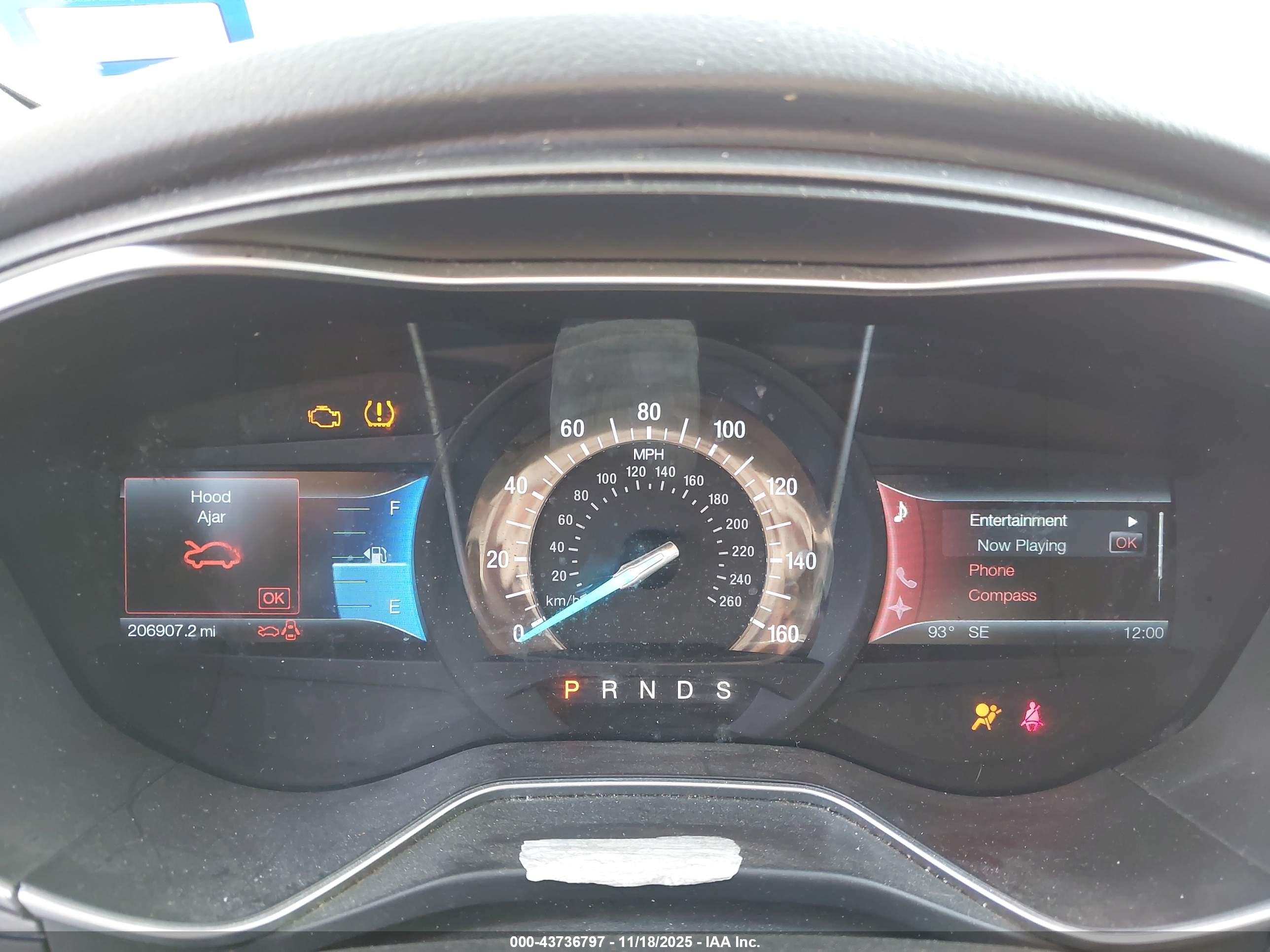 FORD FUSION image 7