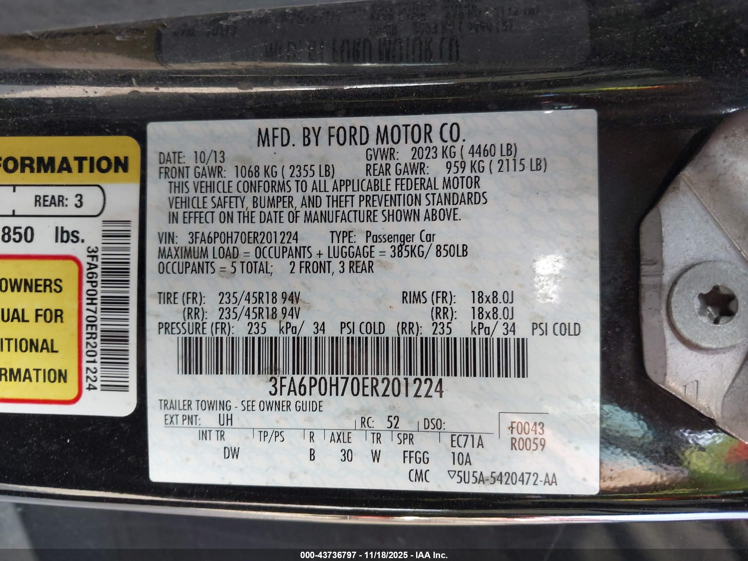 FORD FUSION image 9