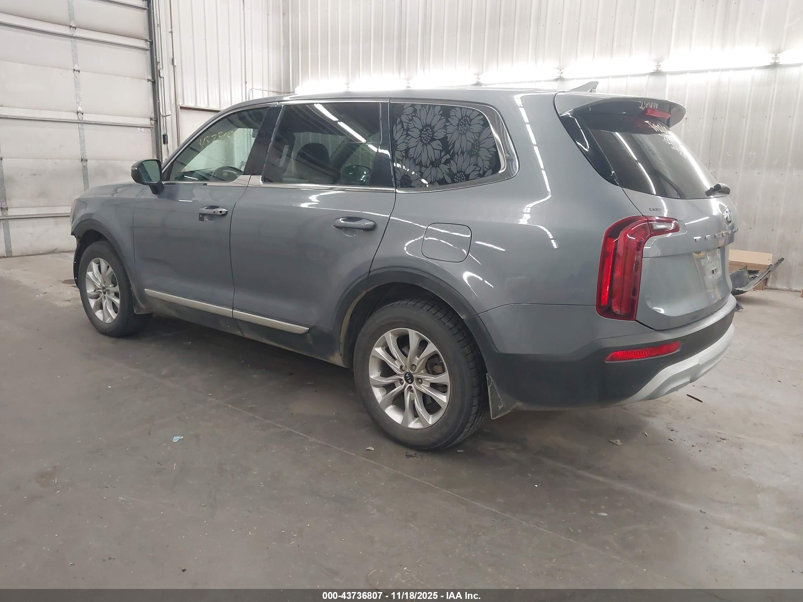 KIA TELLURIDE image 3