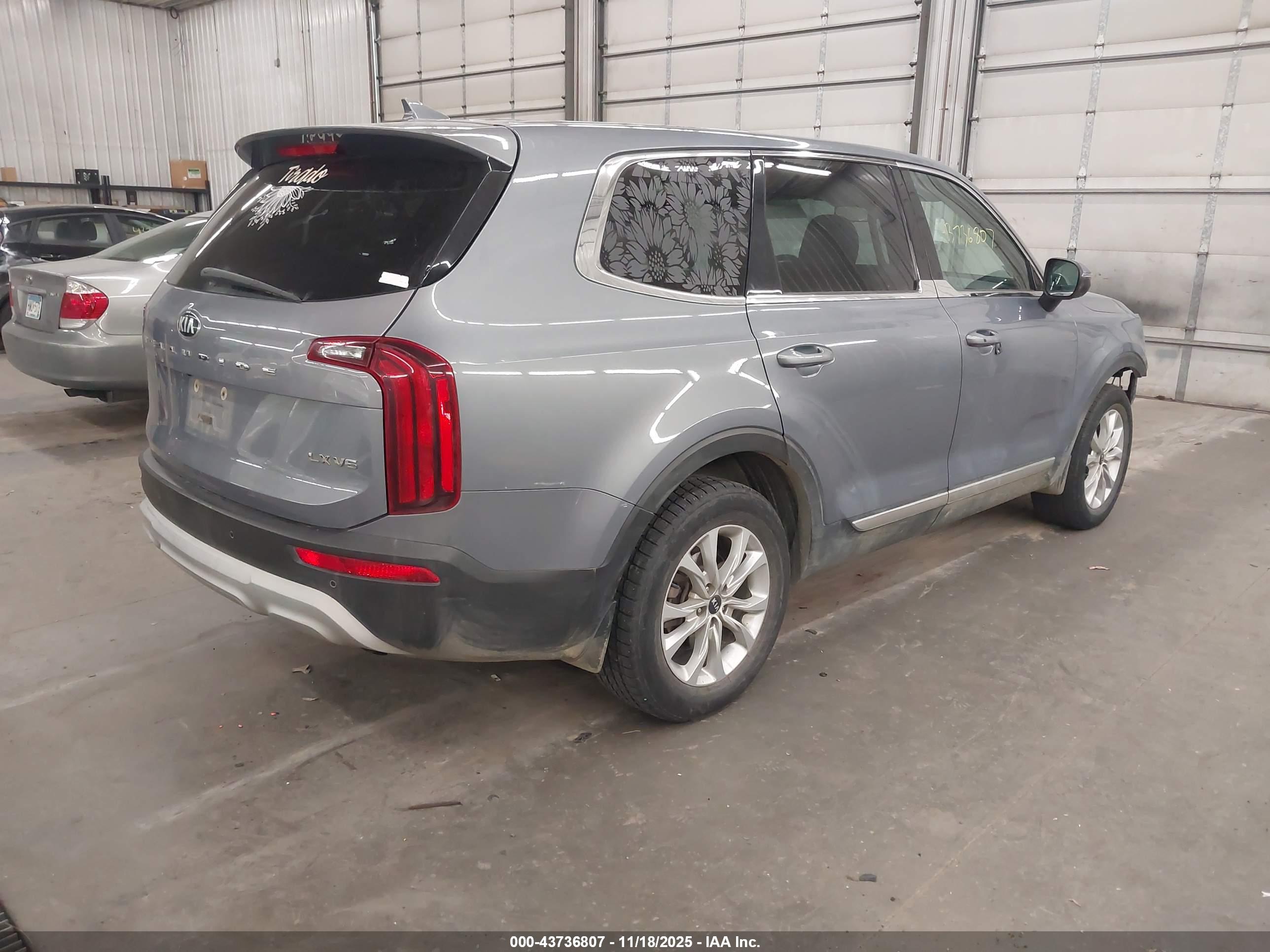 KIA TELLURIDE image 4