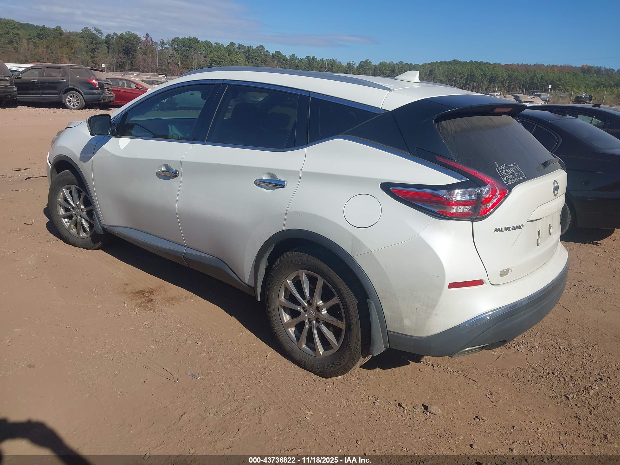 NISSAN MURANO image 3