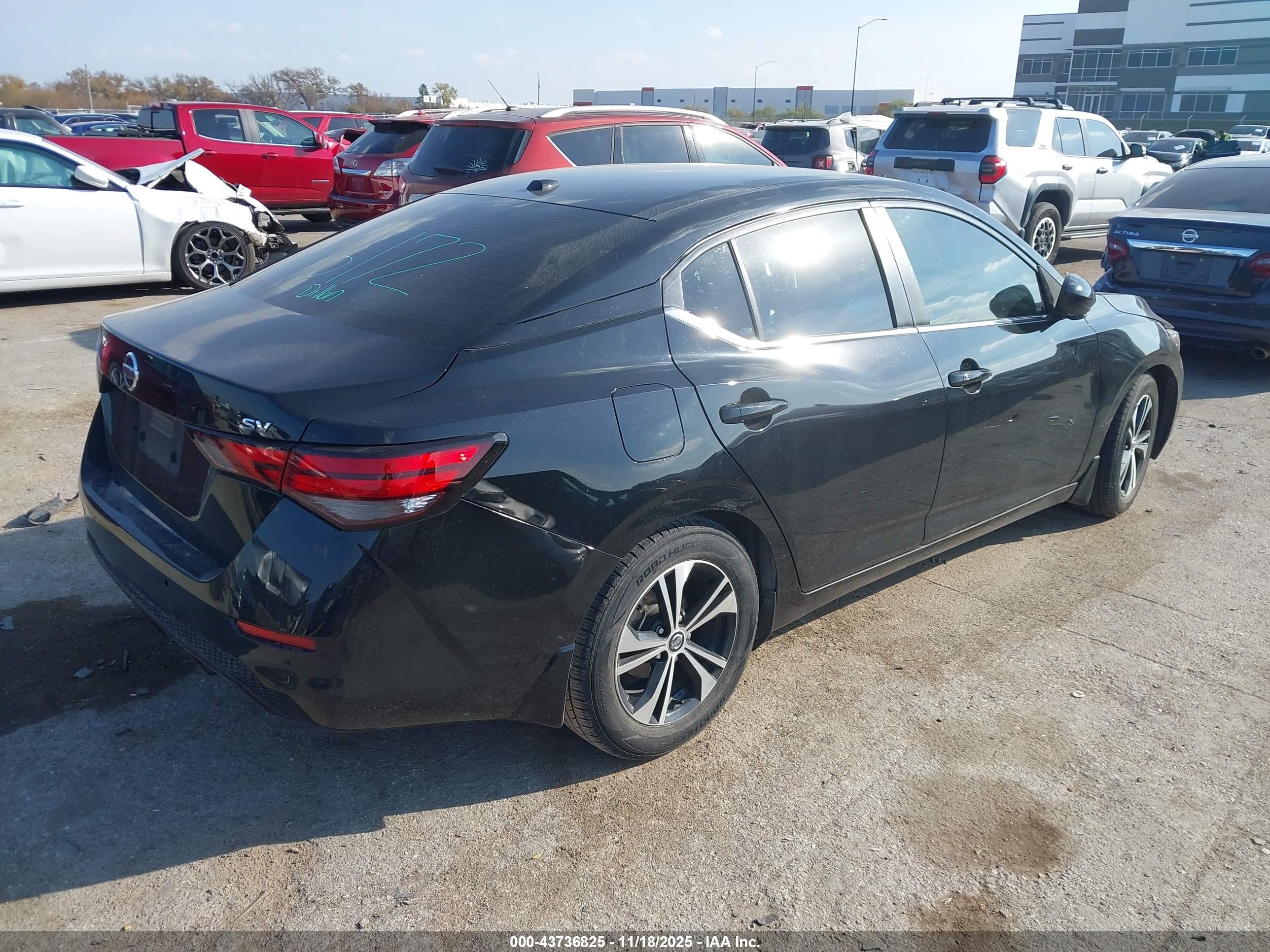 NISSAN SENTRA image 4