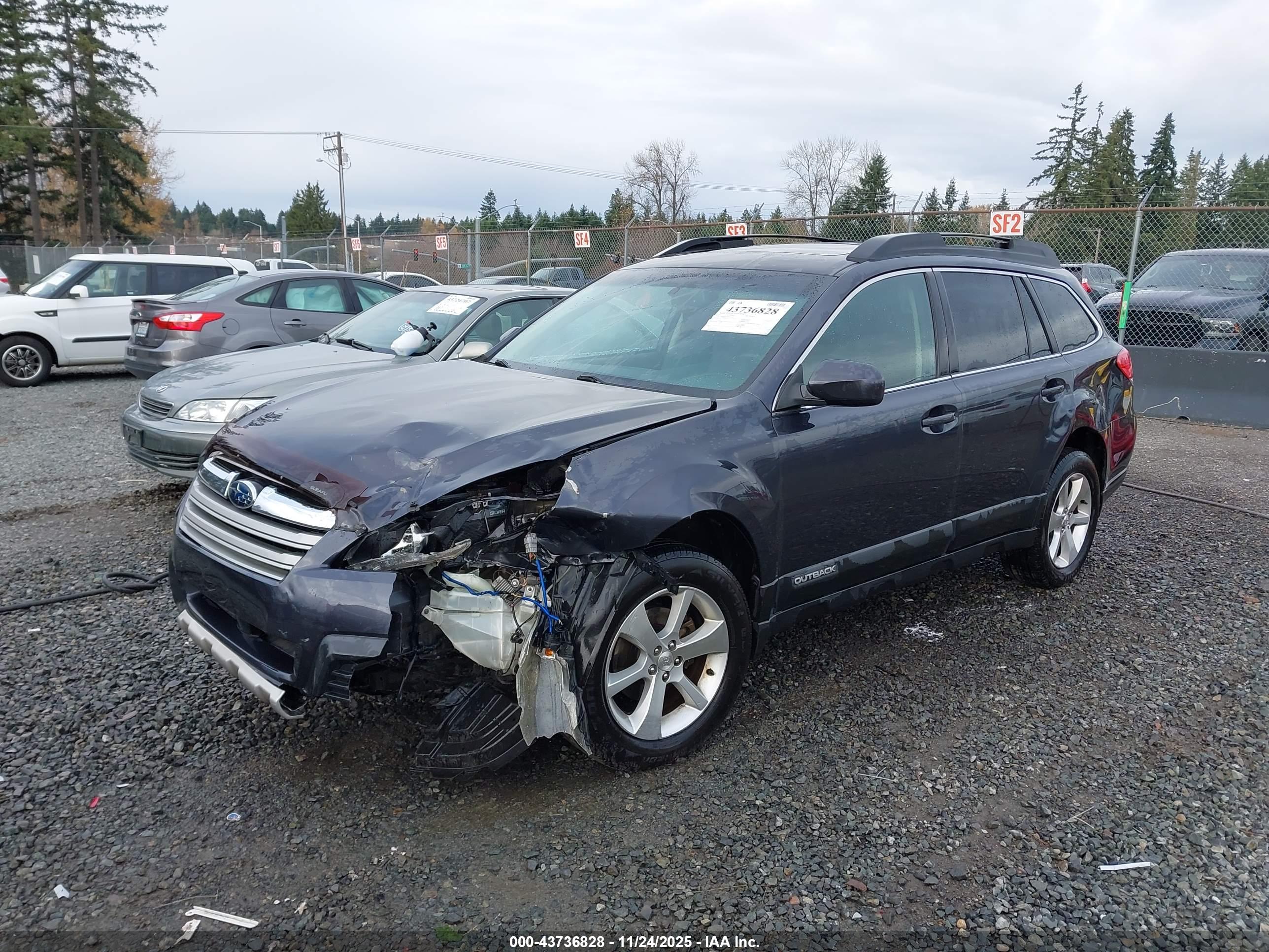 SUBARU OUTBACK image 2