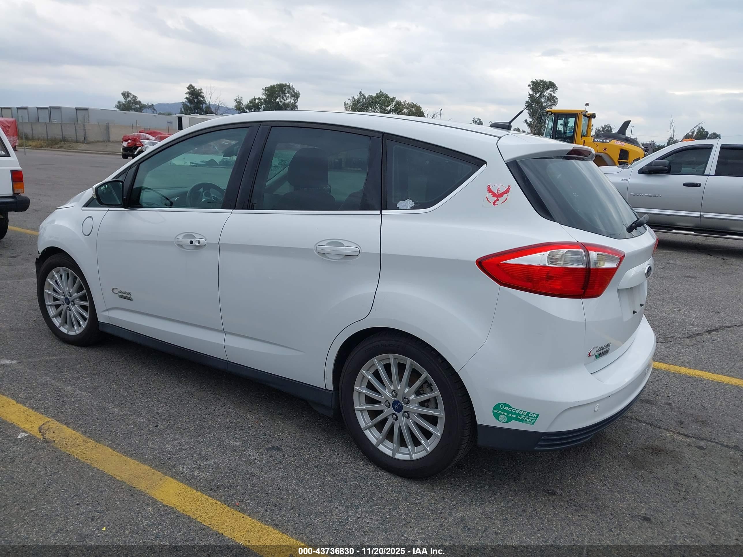 FORD C-MAX image 3
