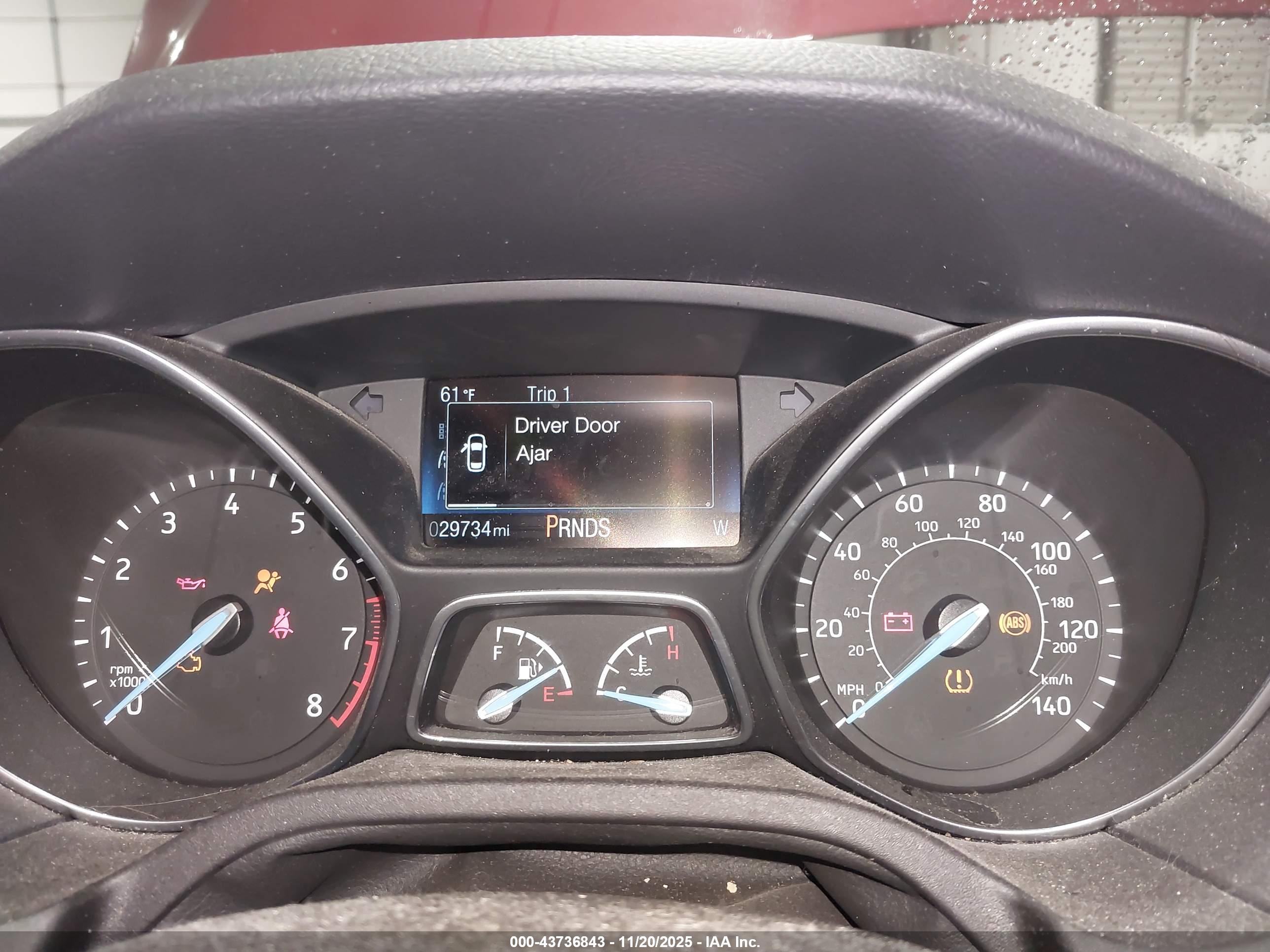 FORD FOCUS image 7