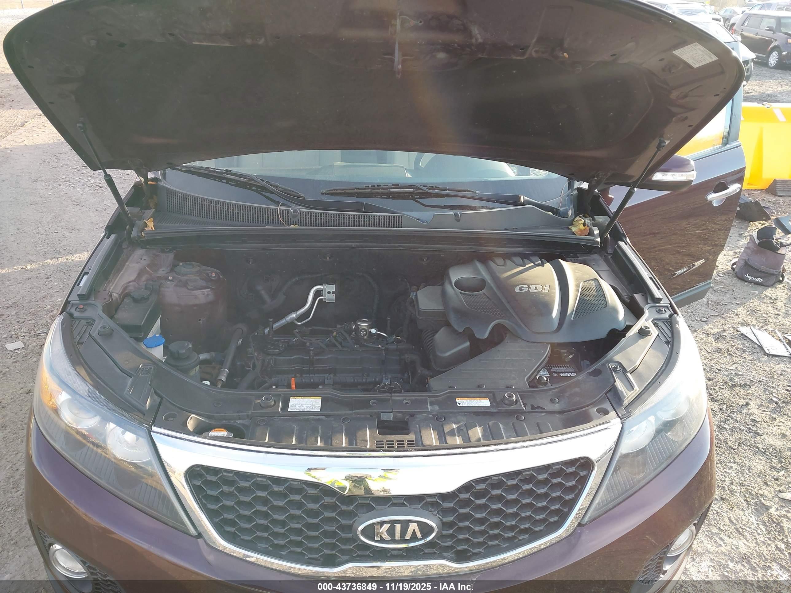KIA SORENTO image 10