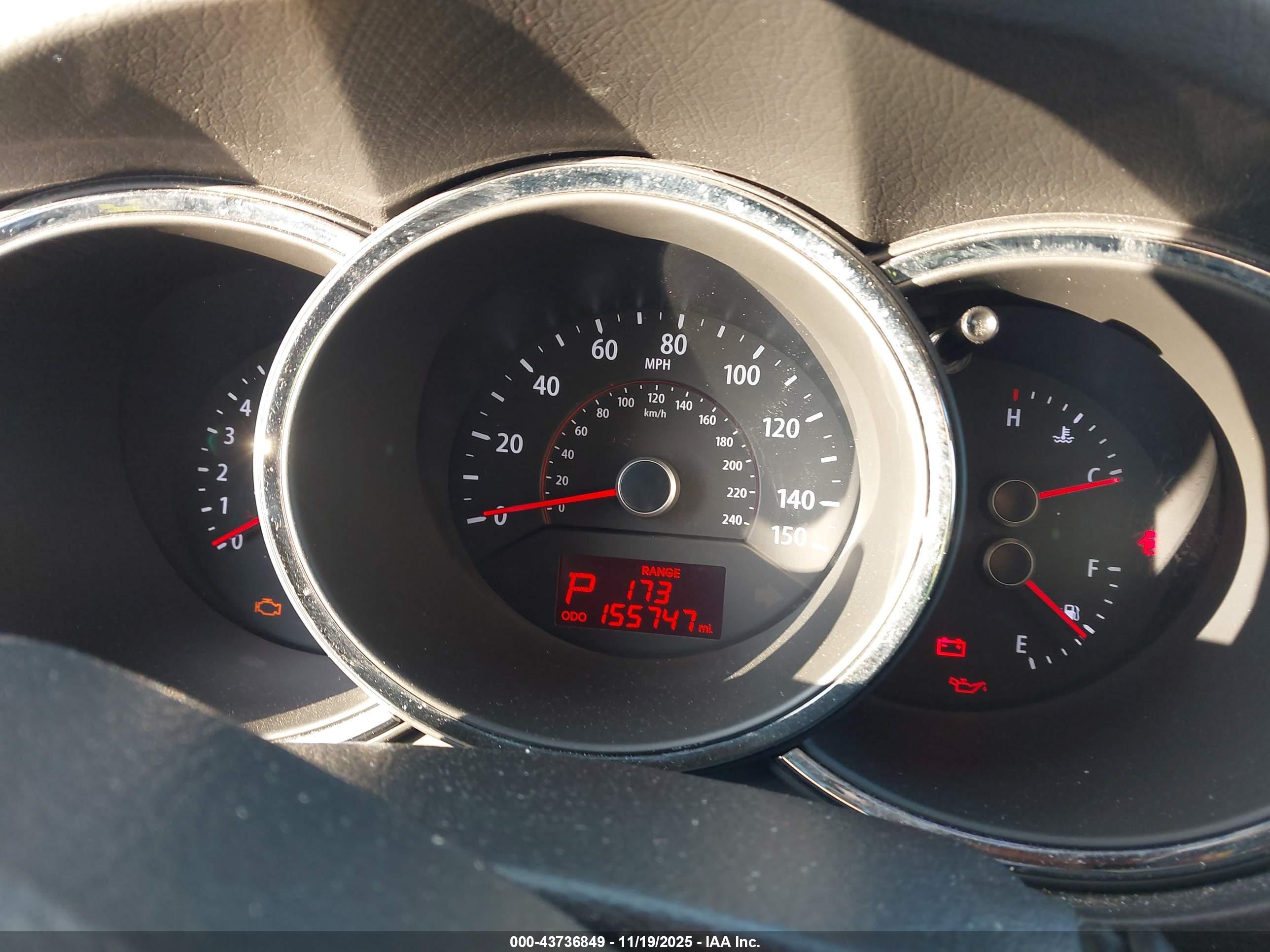 KIA SORENTO image 7