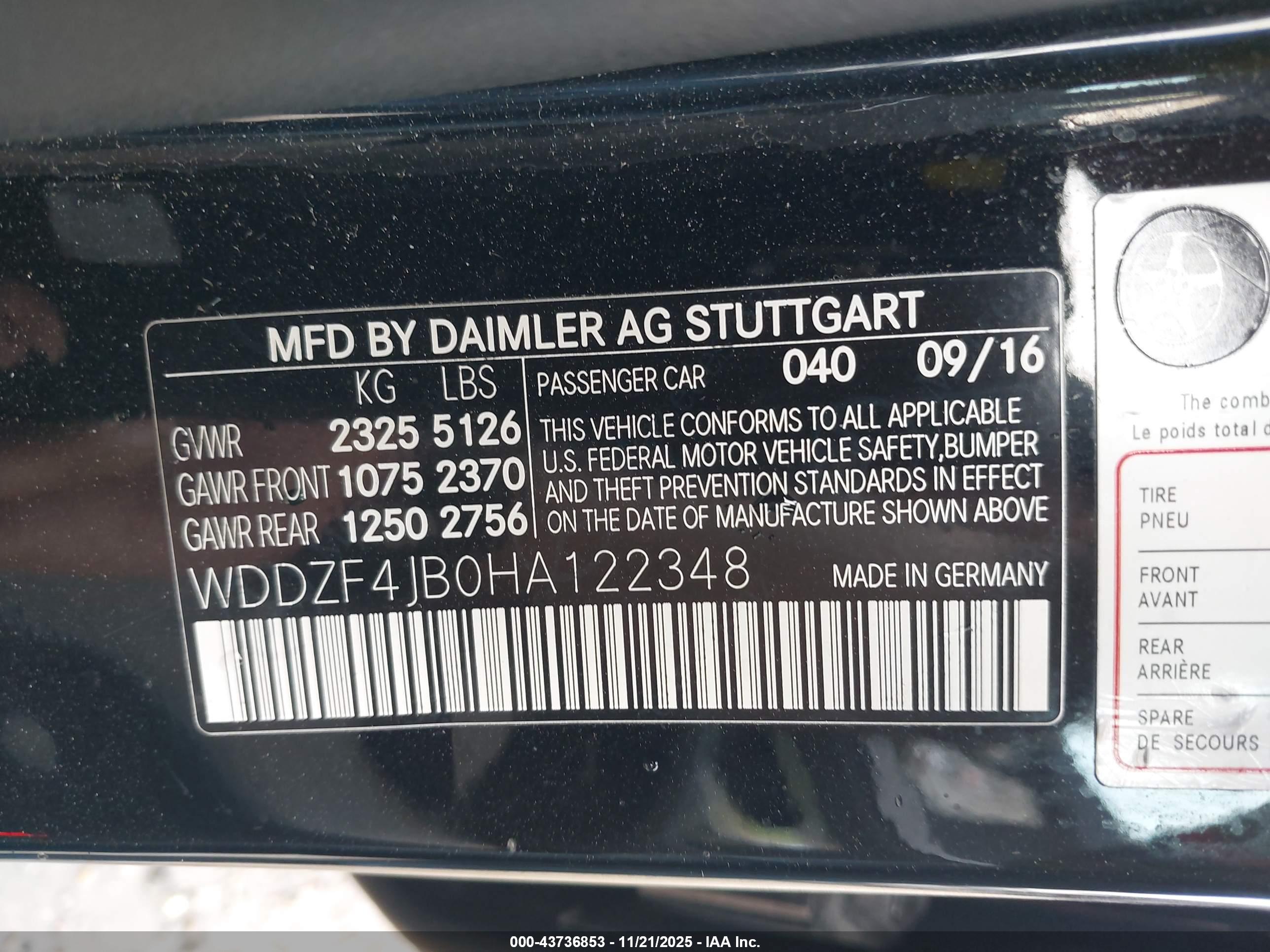 MERCEDES-BENZ E image 9