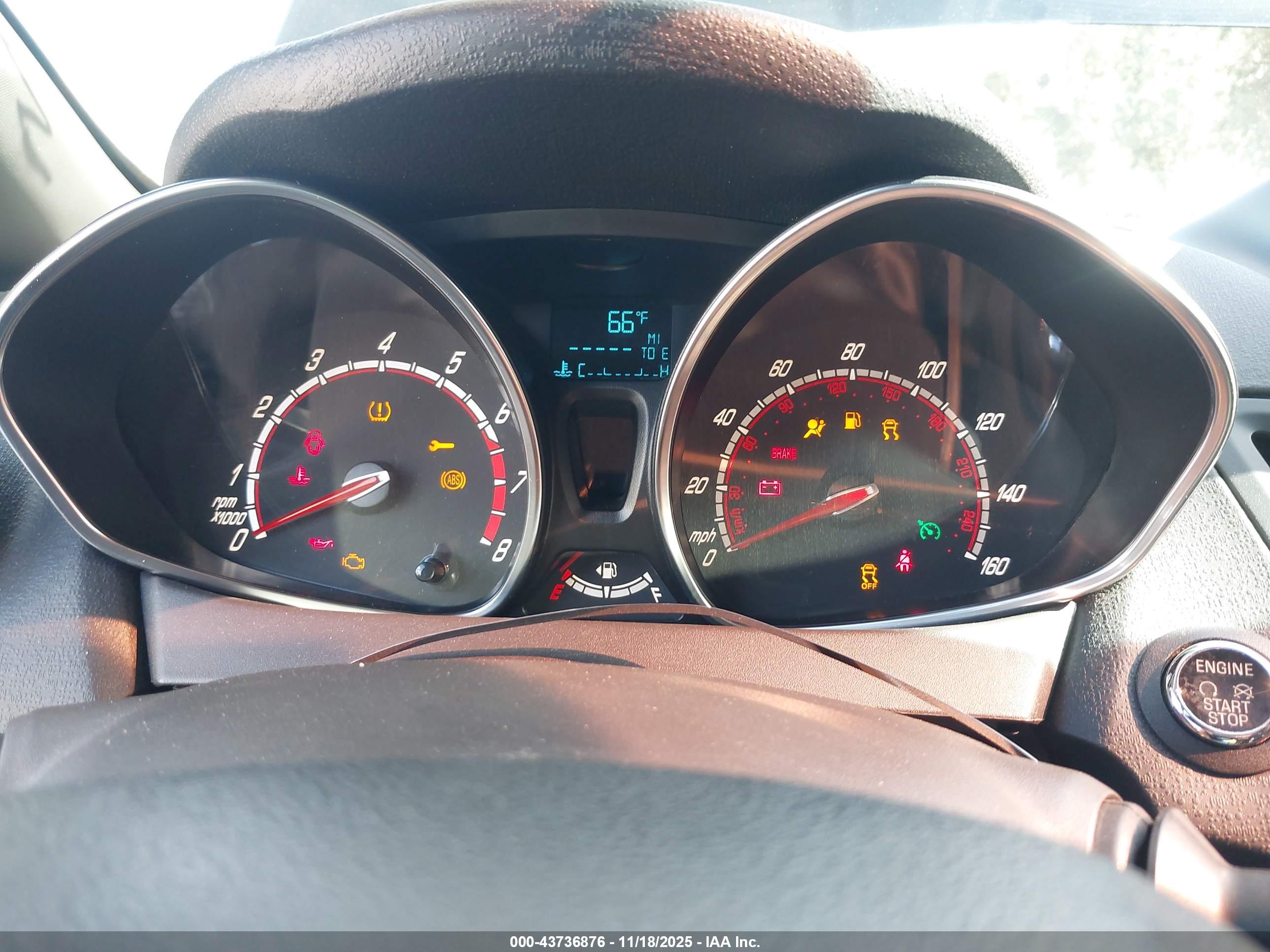 FORD FIESTA image 7