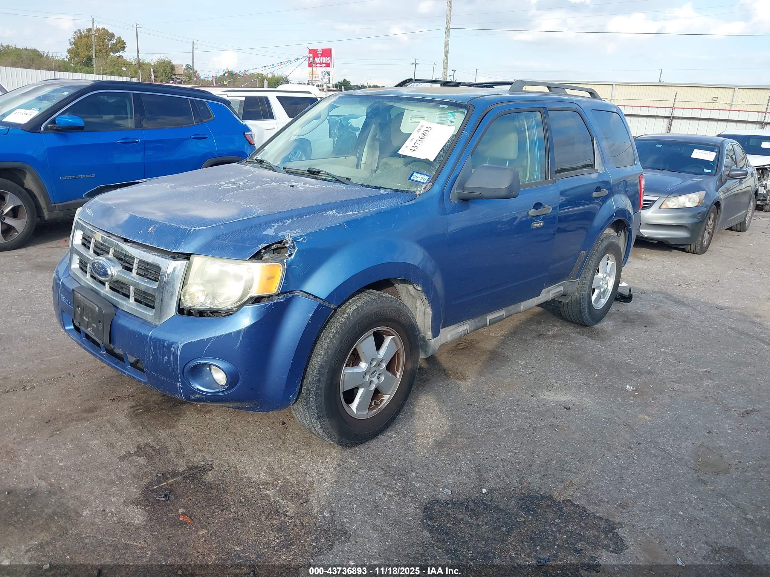 FORD ESCAPE image 2