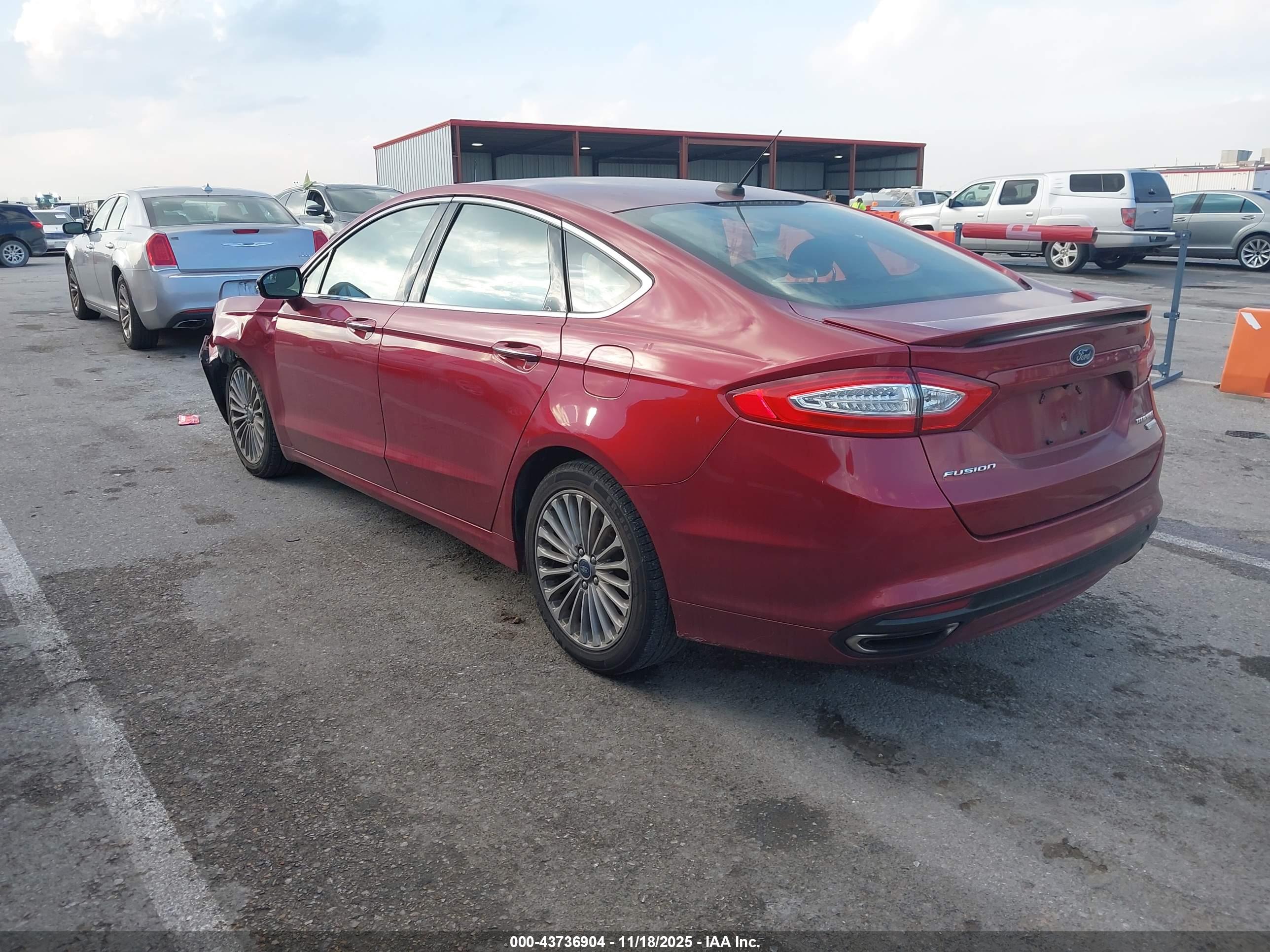 FORD FUSION image 3