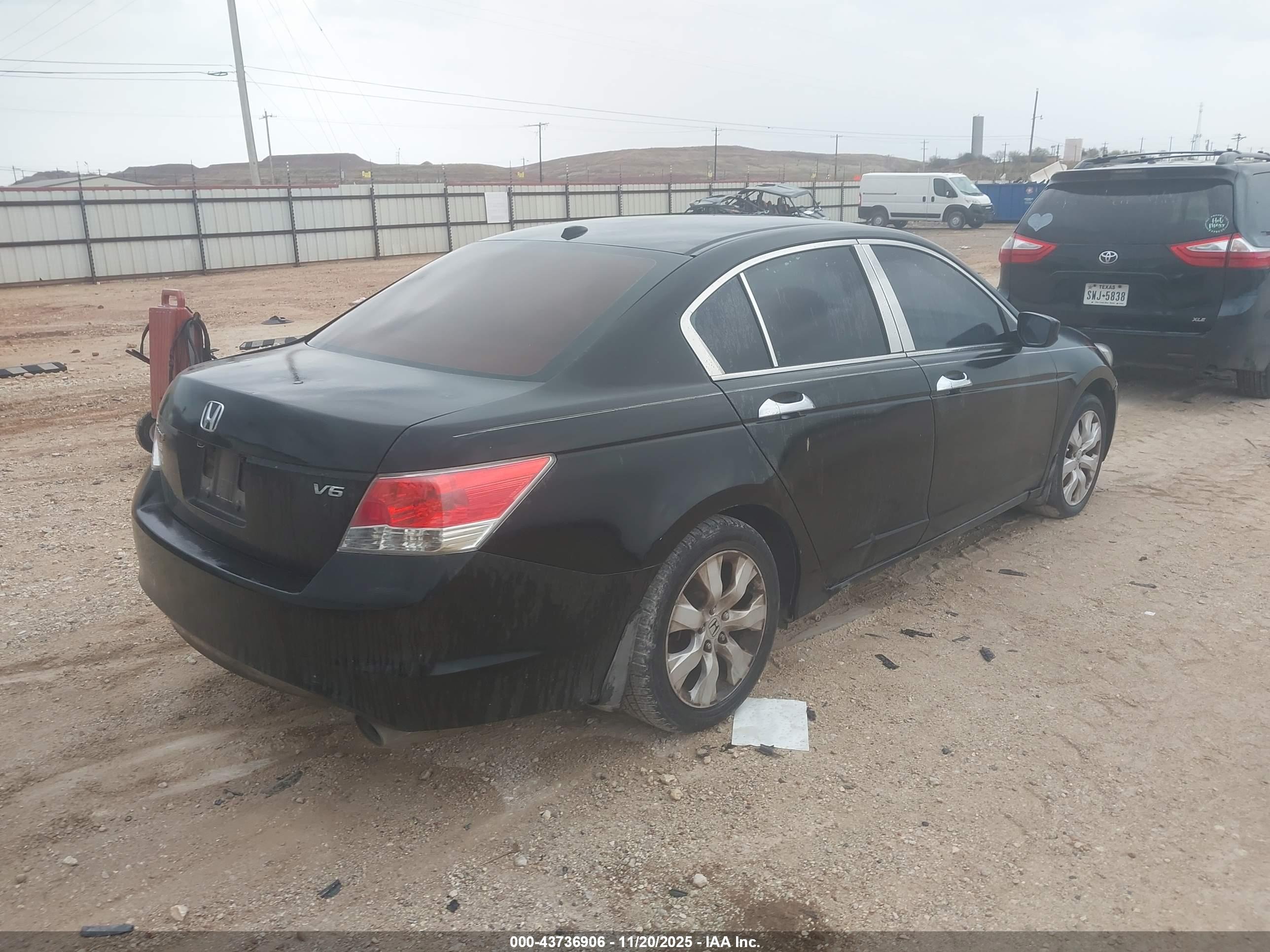 HONDA ACCORD image 4