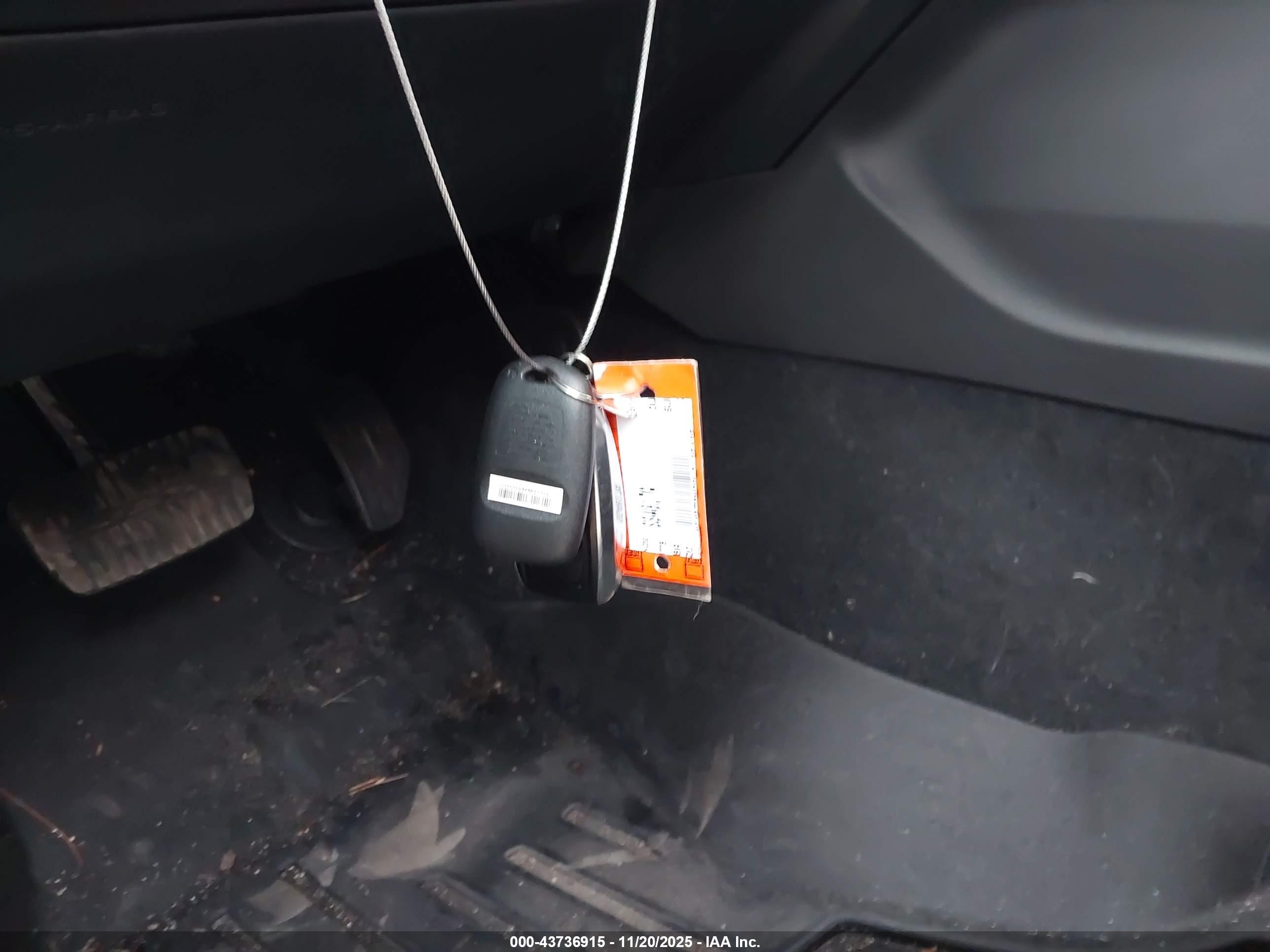SUBARU OUTBACK image 11