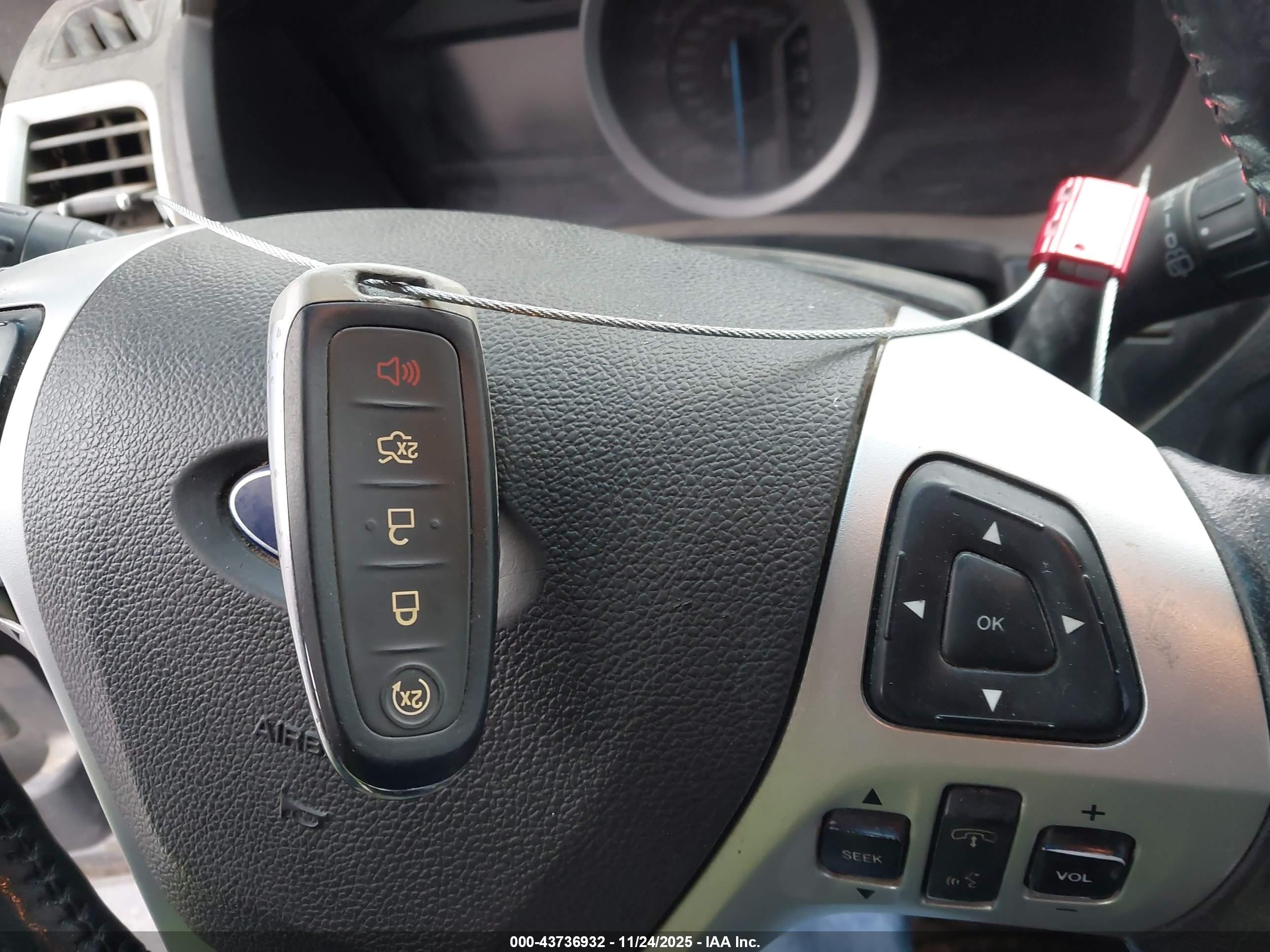 FORD EXPLORER image 11