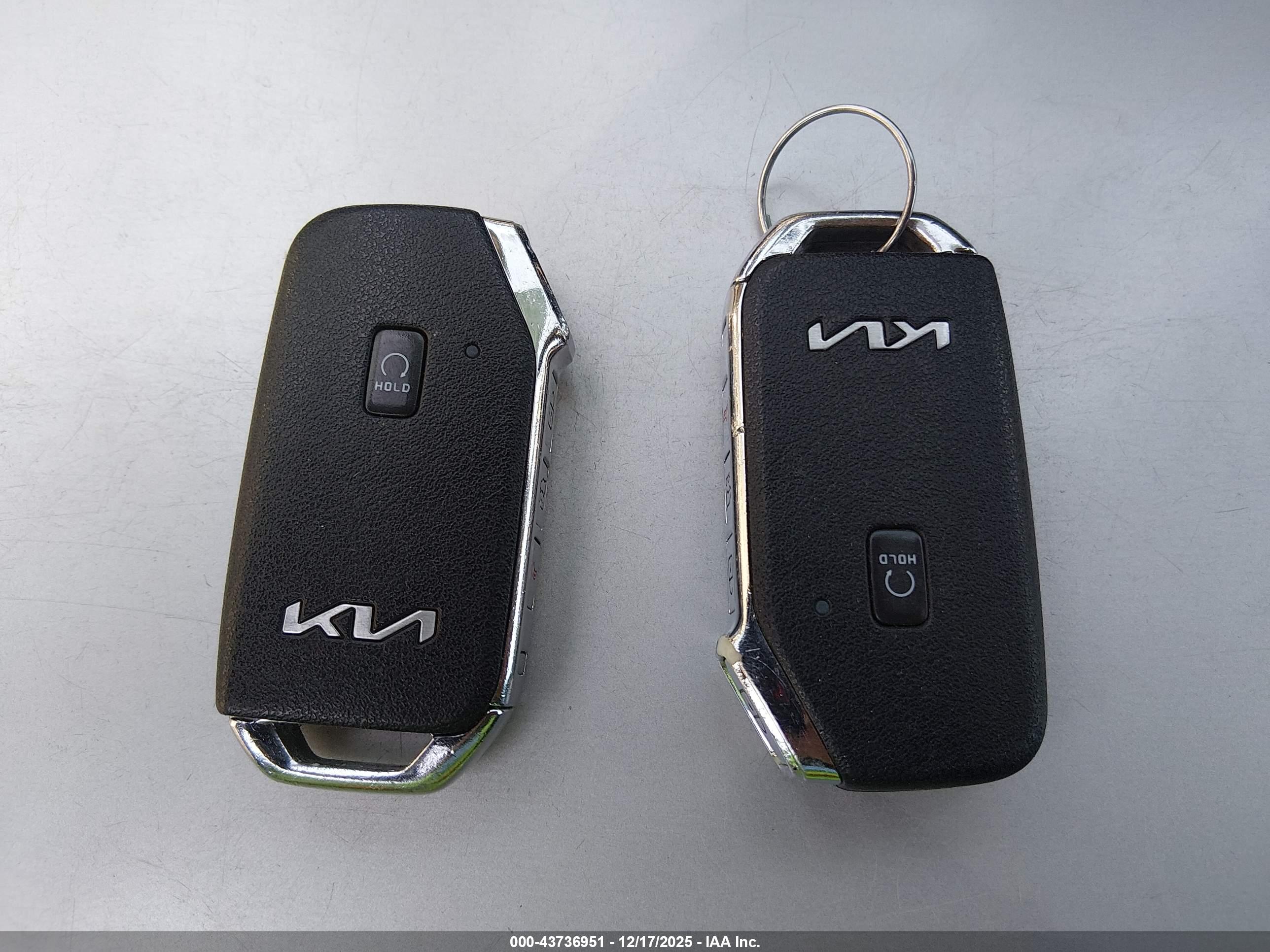 KIA TELLURIDE image 11