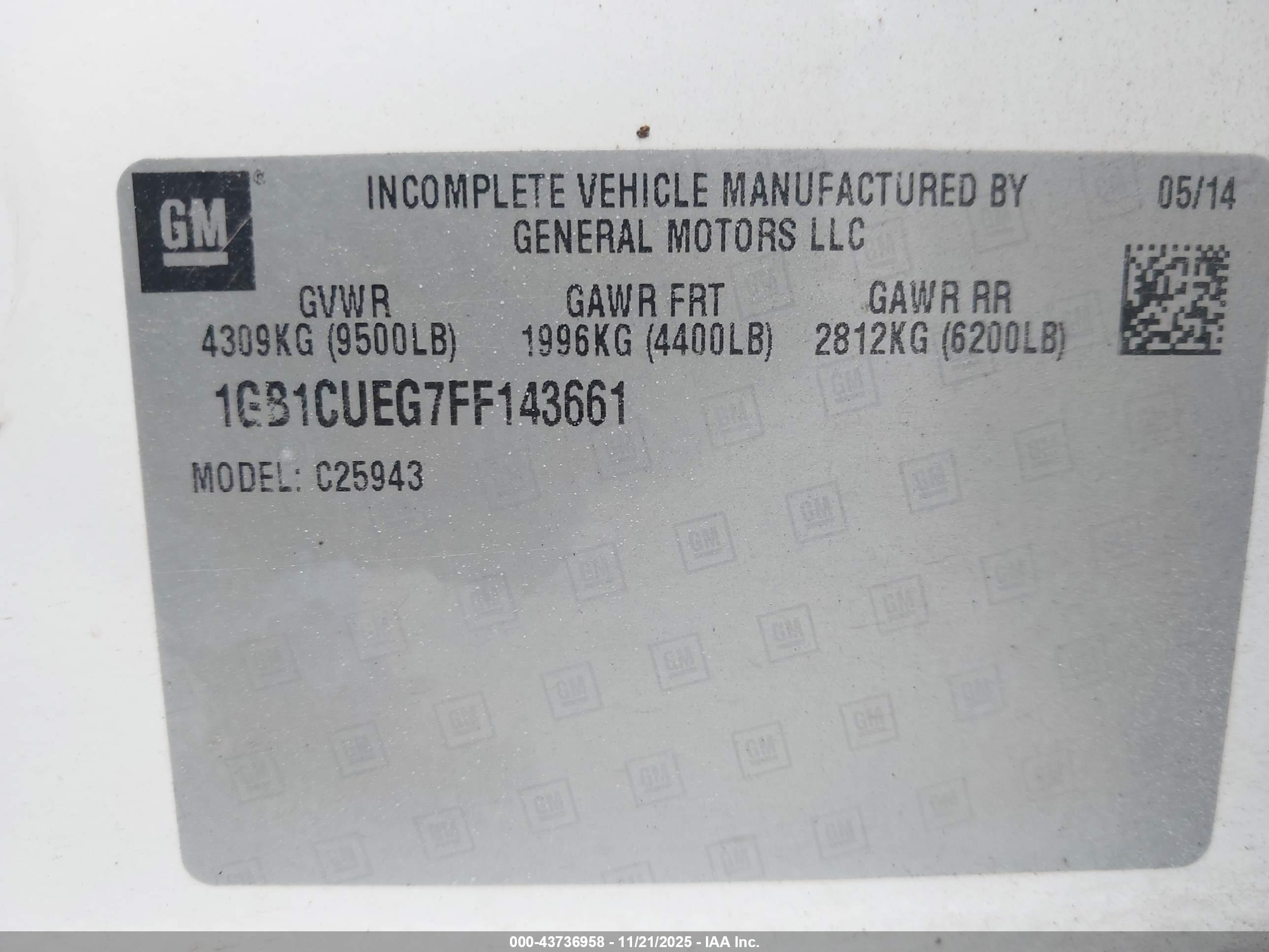 CHEVROLET SILVERADO image 9