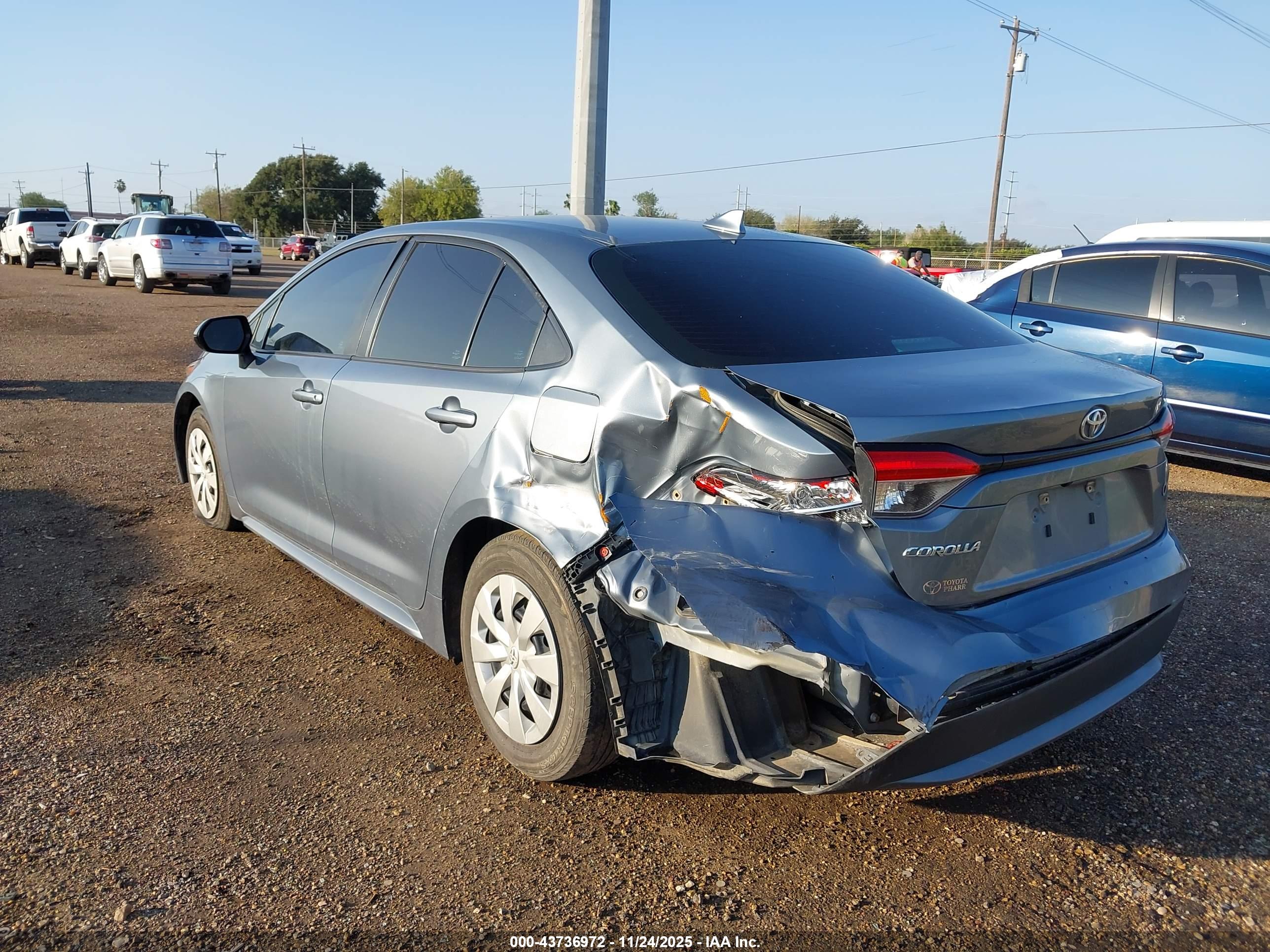 TOYOTA COROLLA image 3