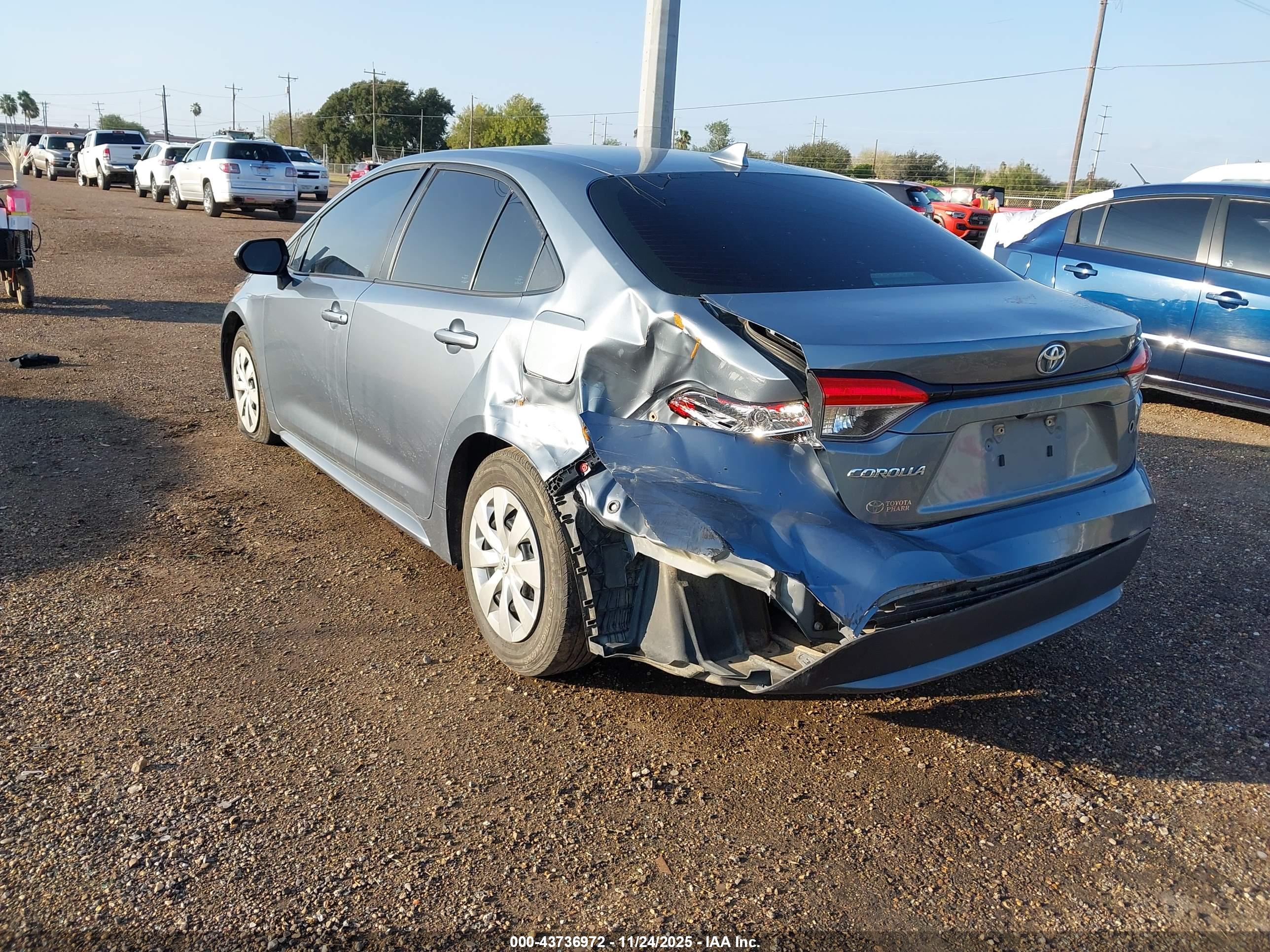 TOYOTA COROLLA image 6