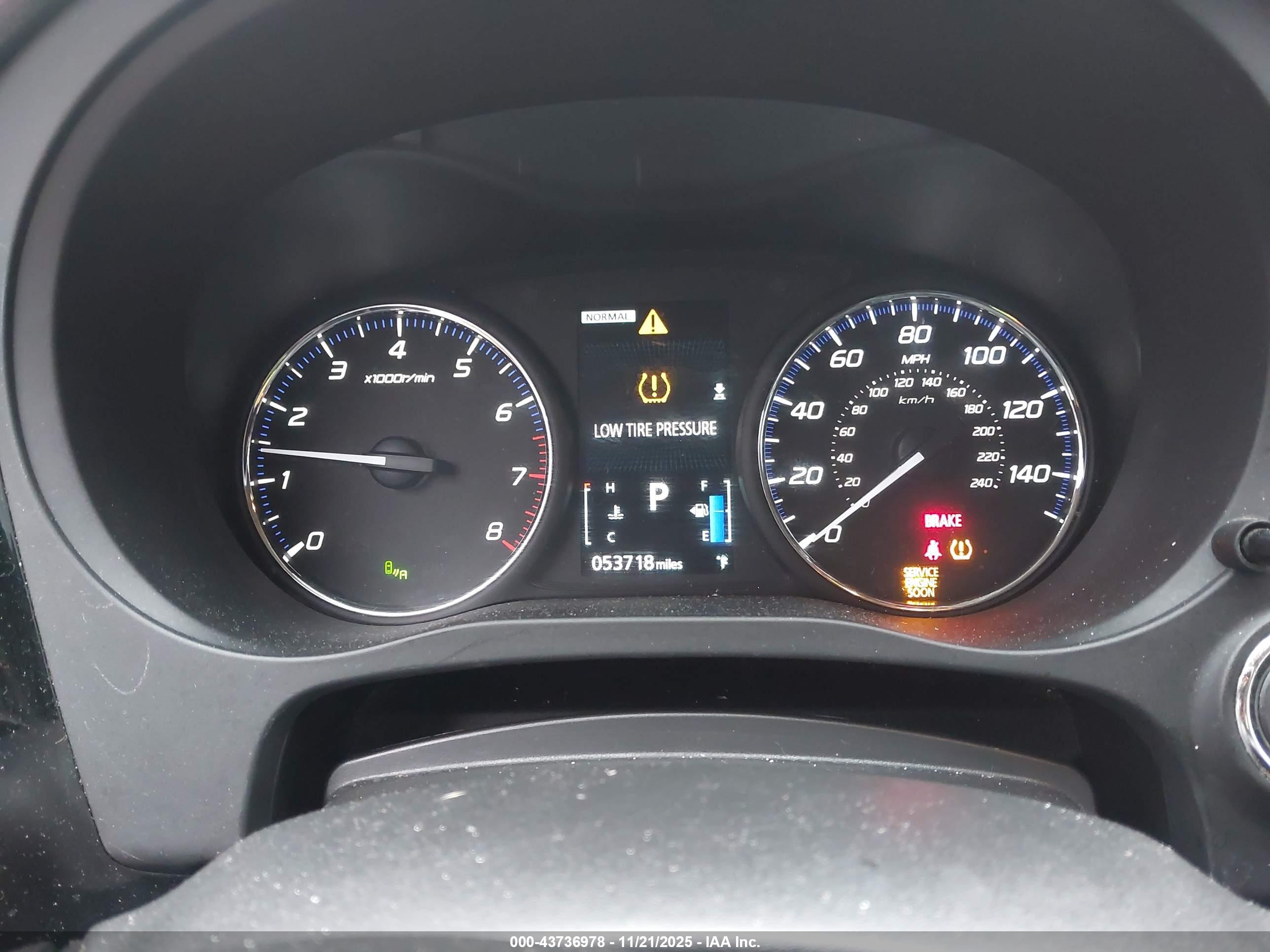 MITSUBISHI OUTLANDER image 7