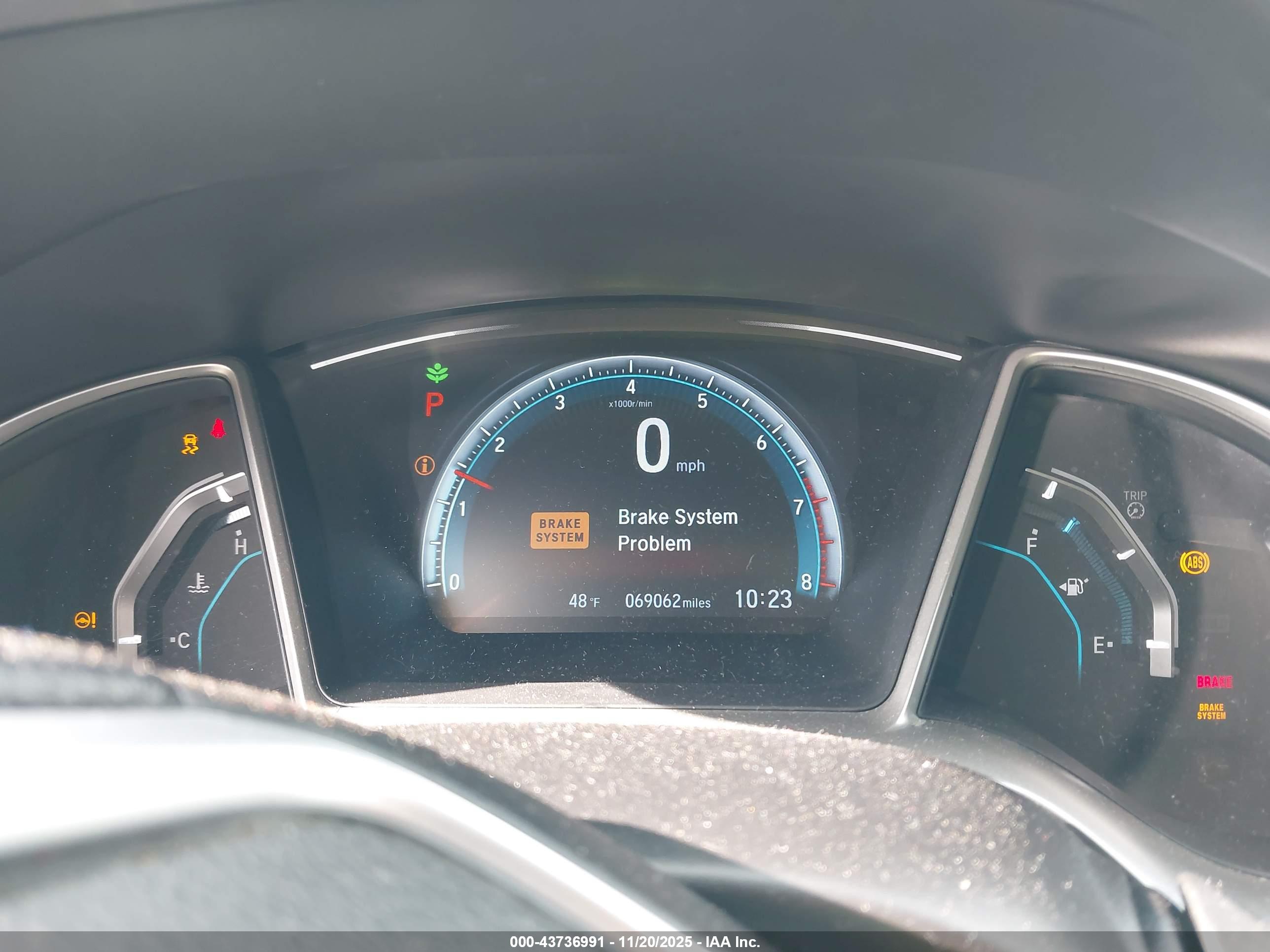 HONDA CIVIC image 7