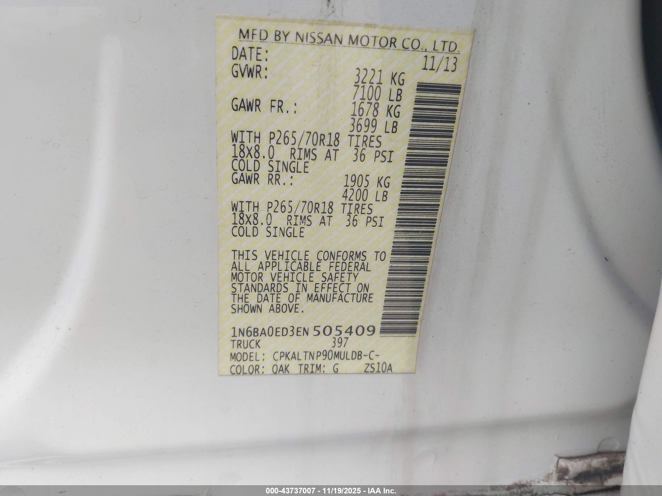 NISSAN TITAN image 9