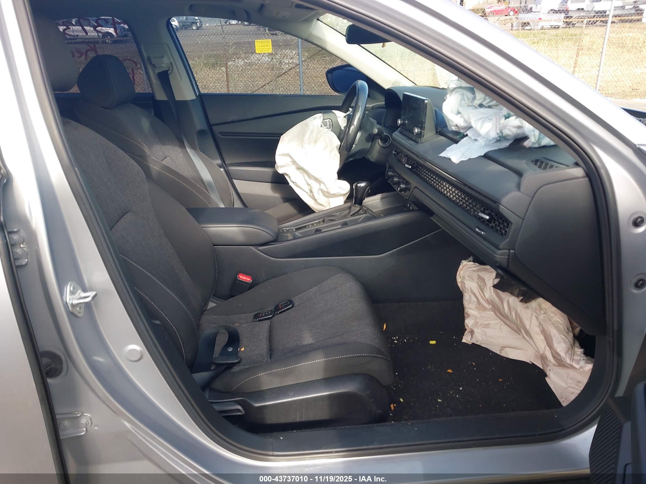 HONDA ACCORD image 5