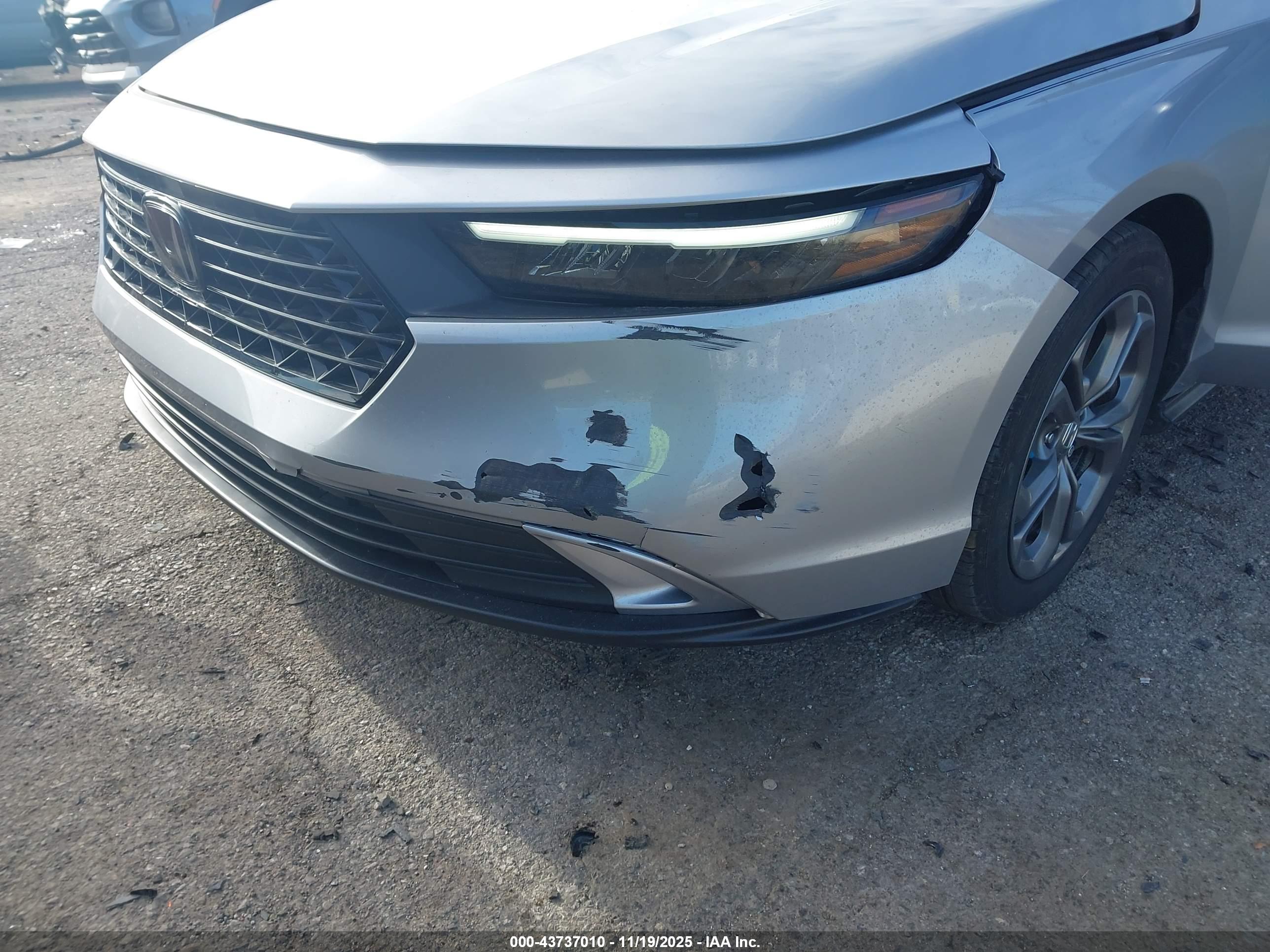 HONDA ACCORD image 6
