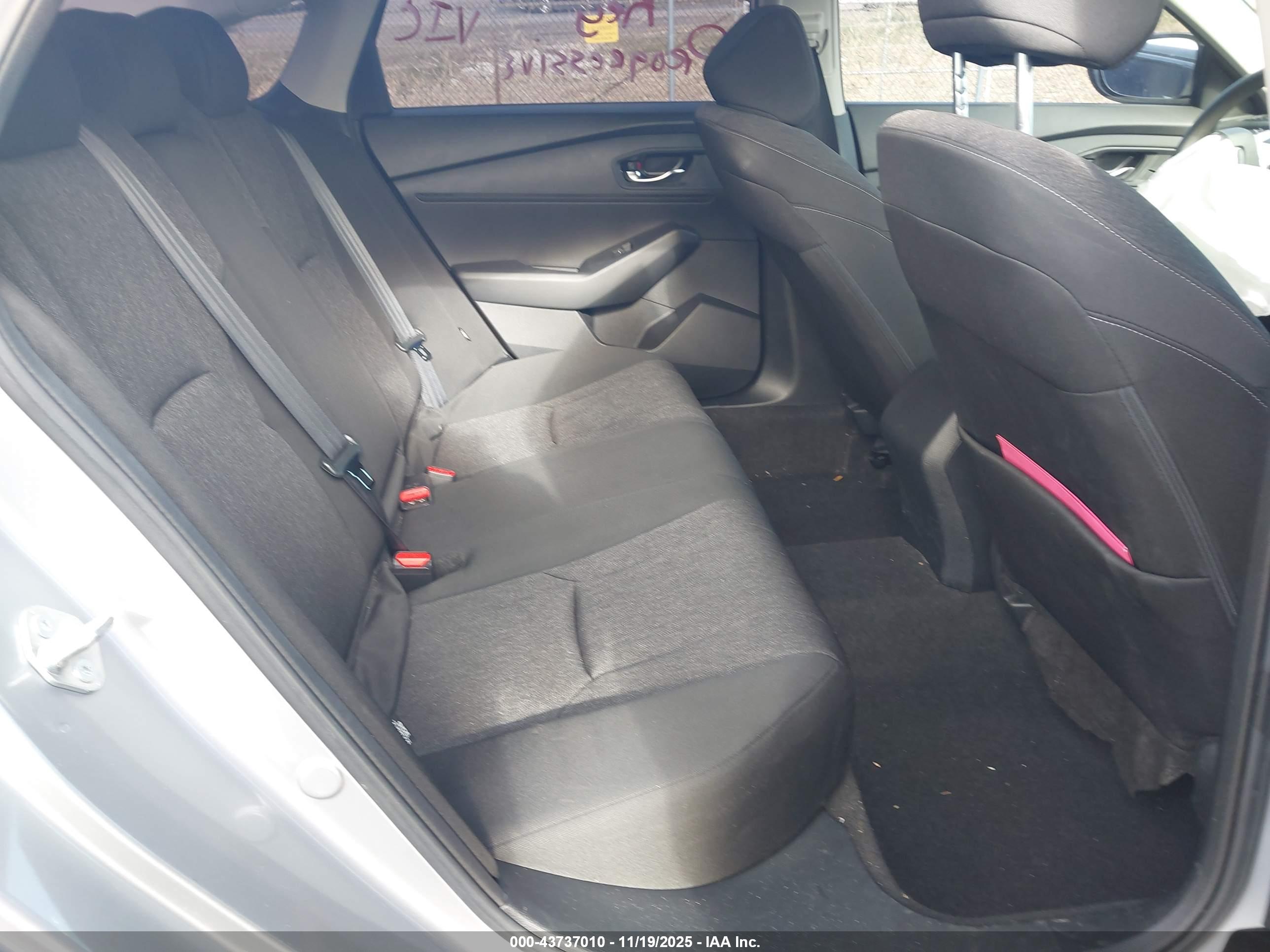 HONDA ACCORD image 8