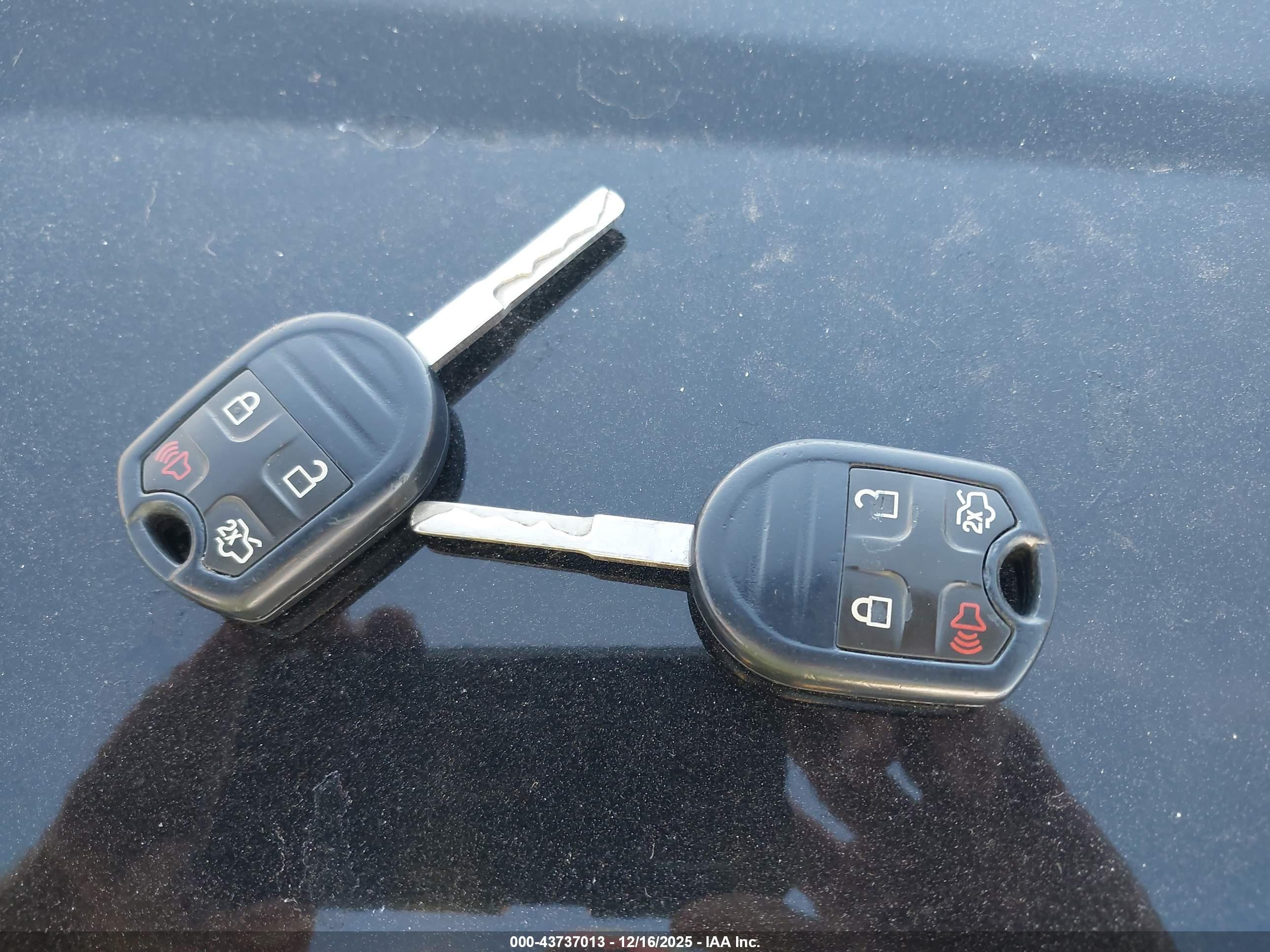 FORD FIESTA image 11