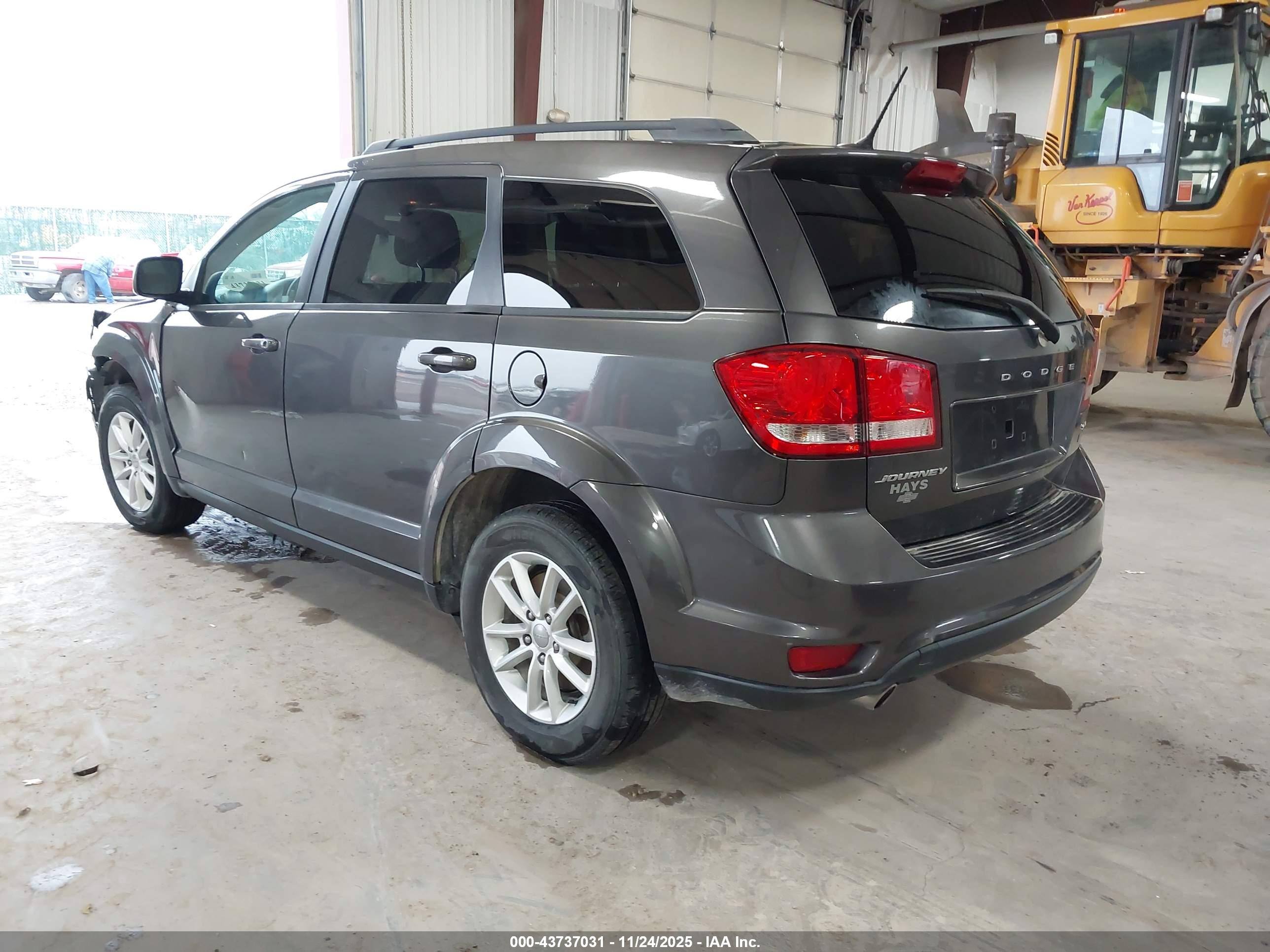 DODGE JOURNEY image 3