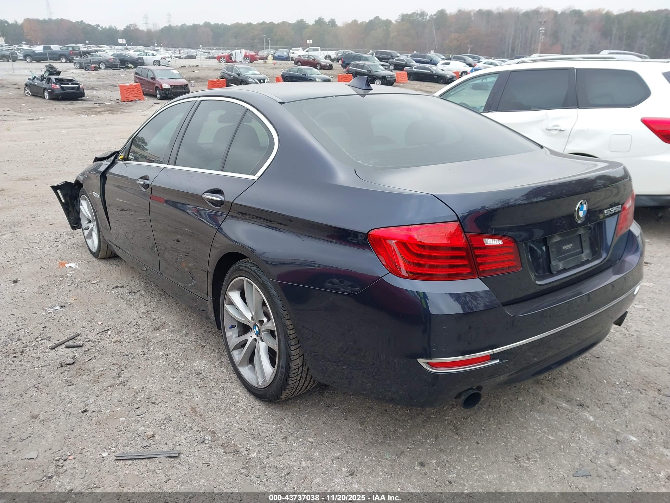 BMW 535I image 3