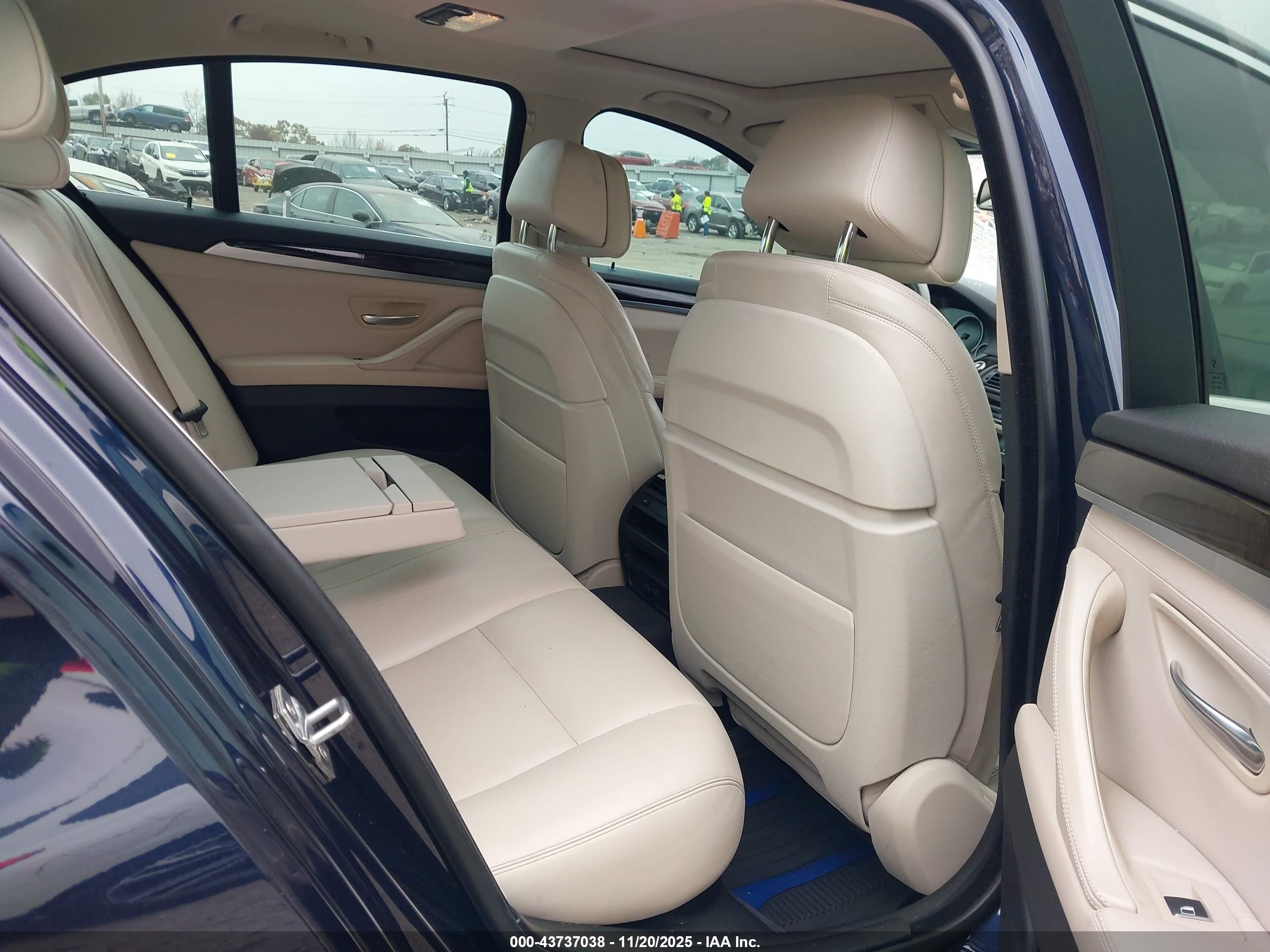 BMW 535I image 8