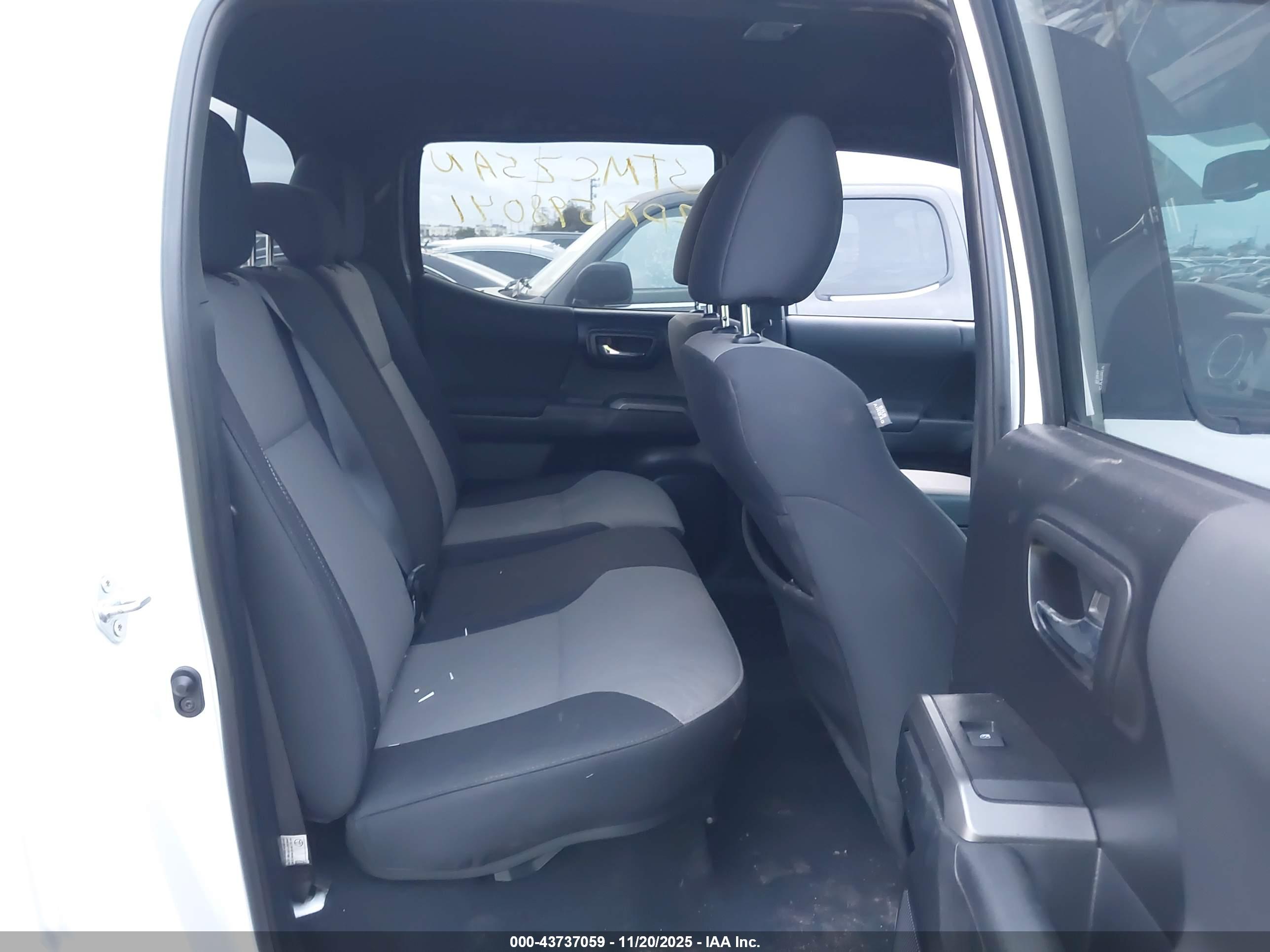 TOYOTA TACOMA image 8