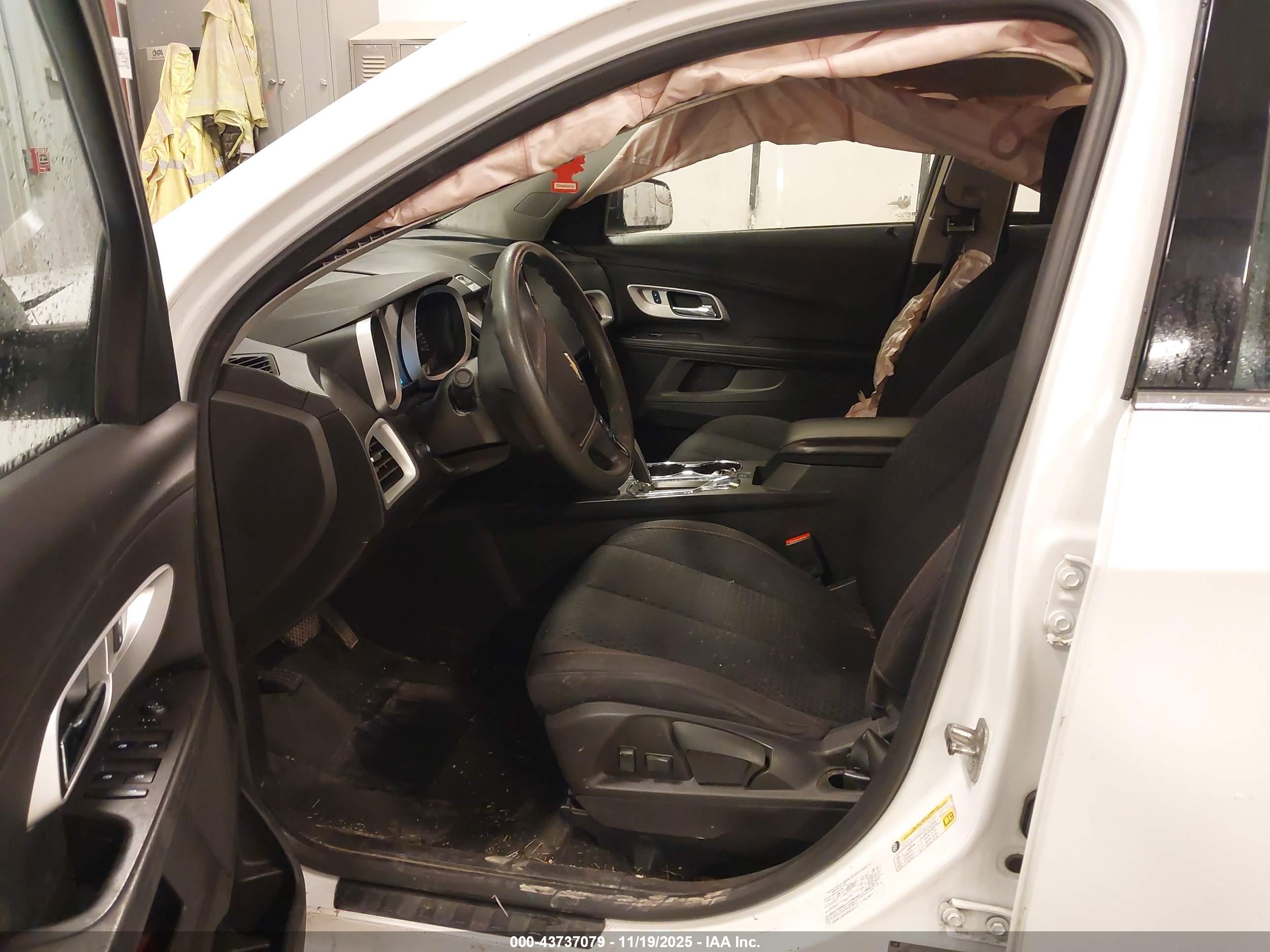 CHEVROLET EQUINOX image 5