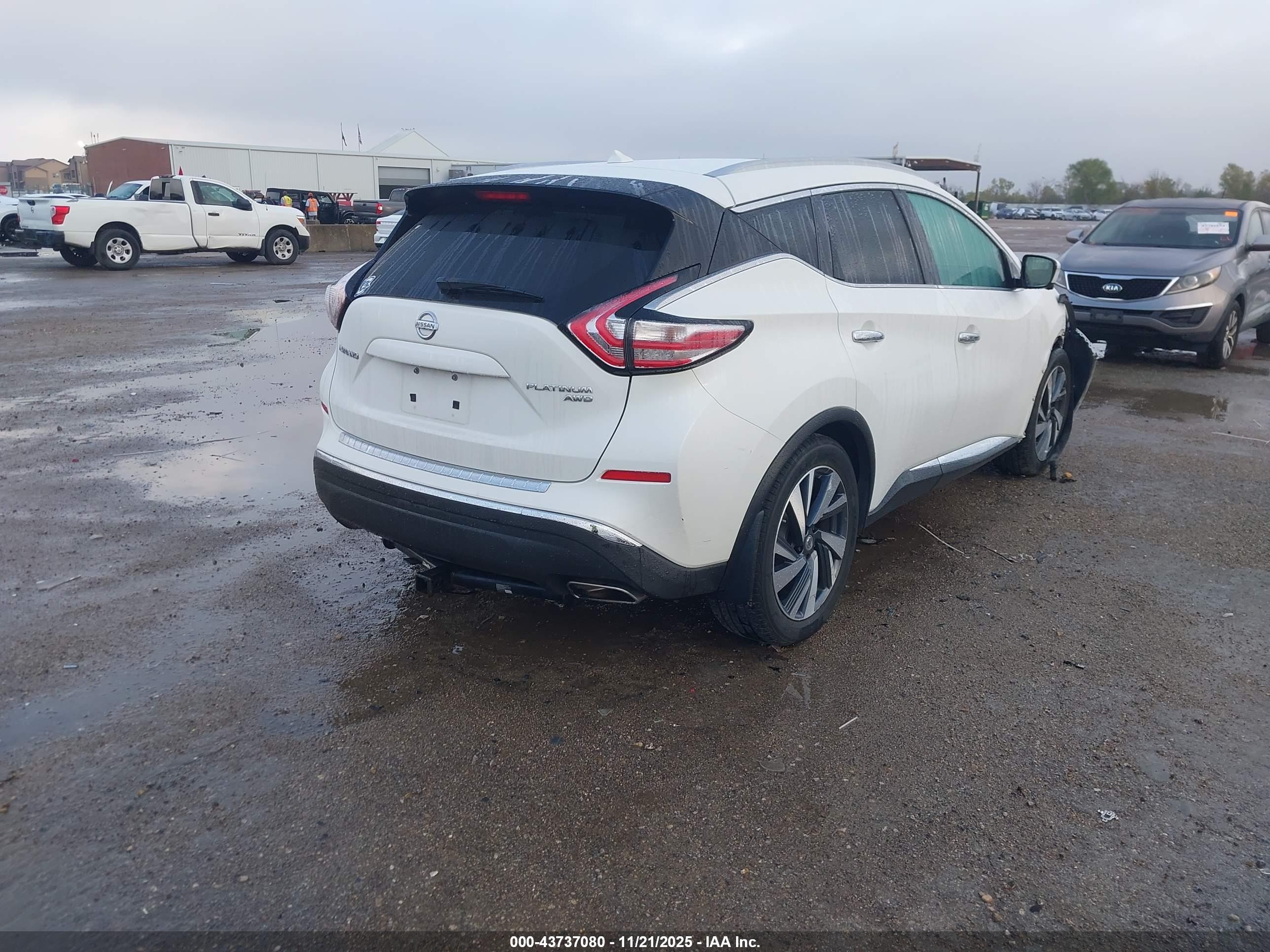 NISSAN MURANO image 4