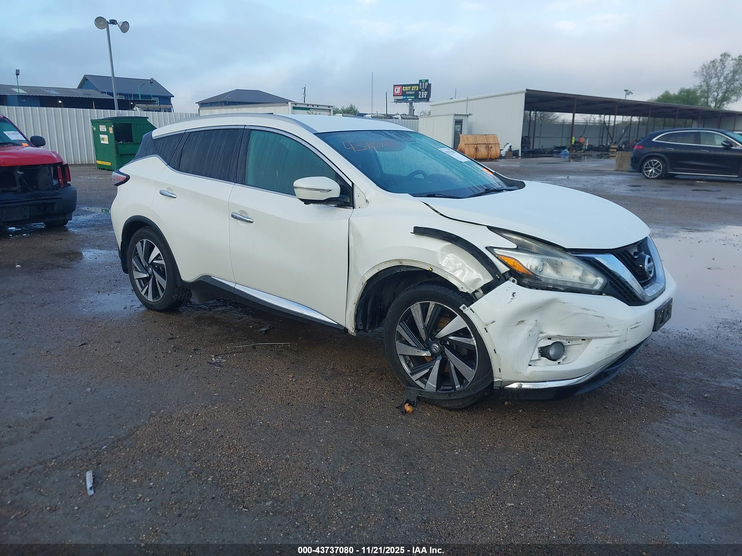 NISSAN MURANO image 6