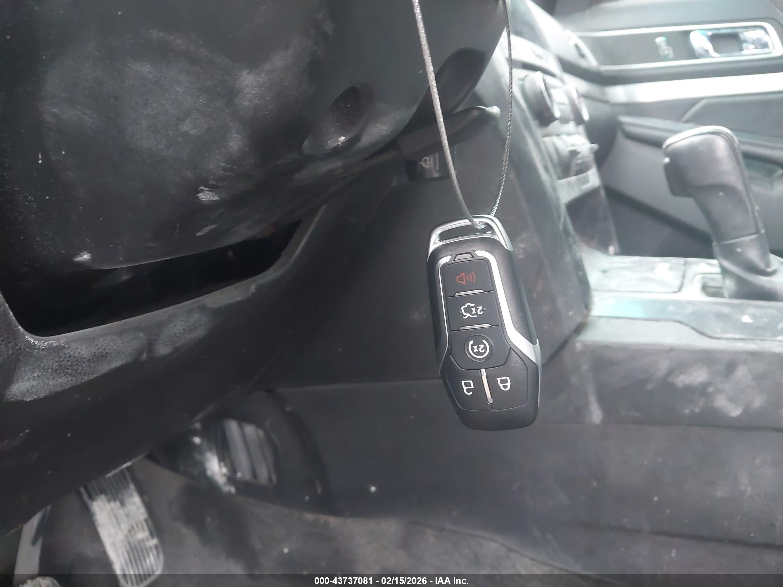 FORD EXPLORER image 11
