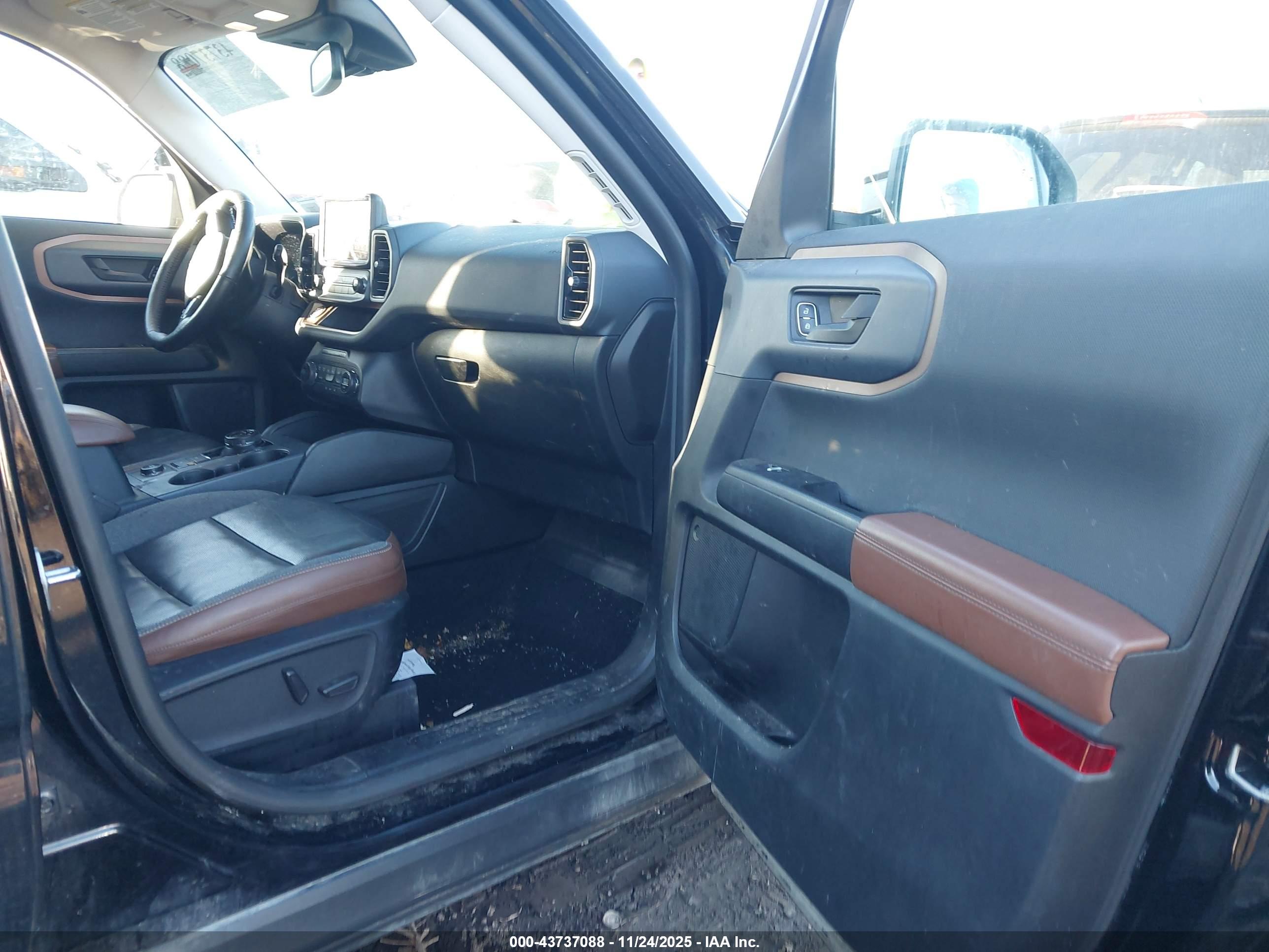 FORD BRONCO image 5