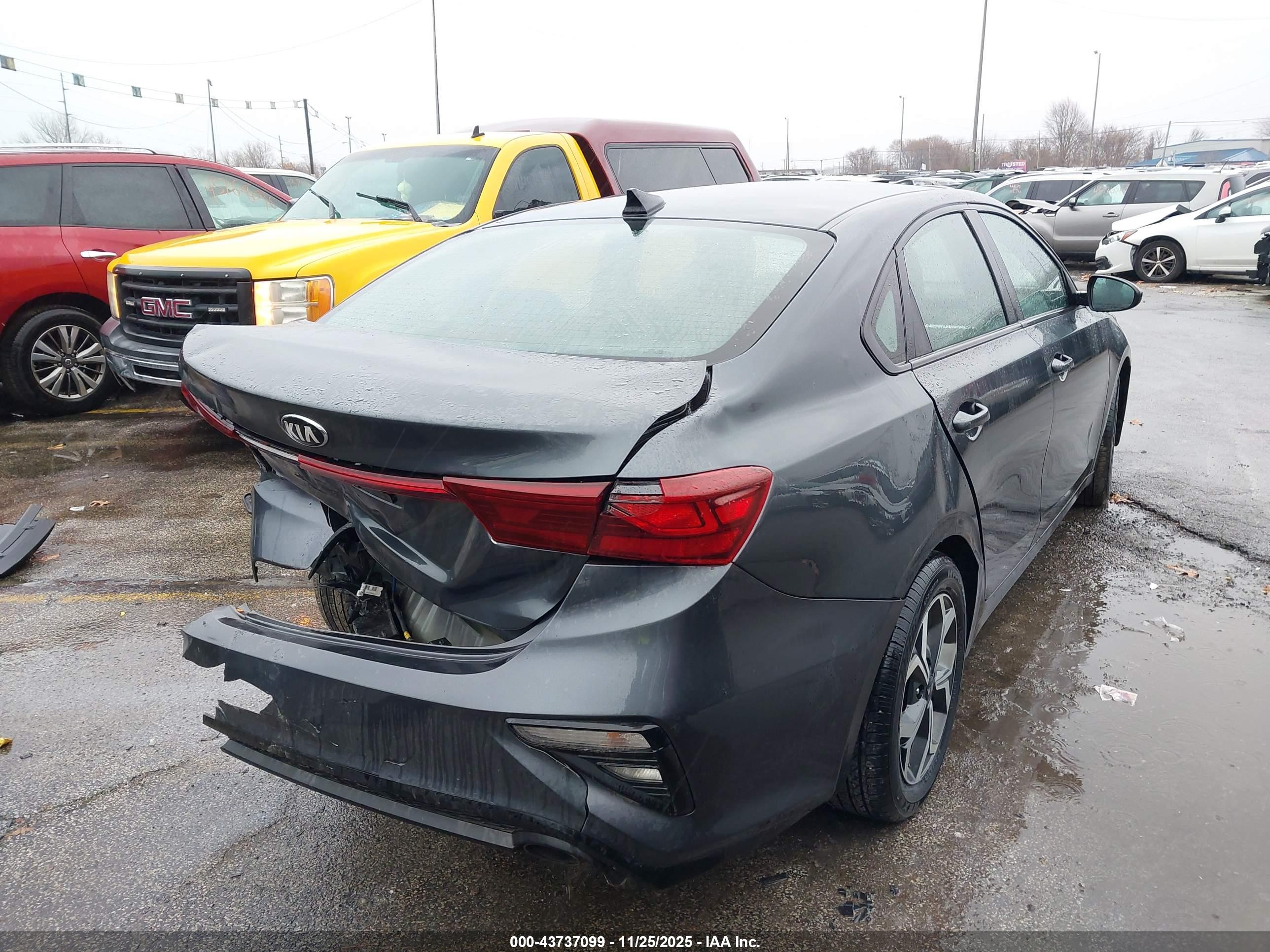 KIA FORTE image 4