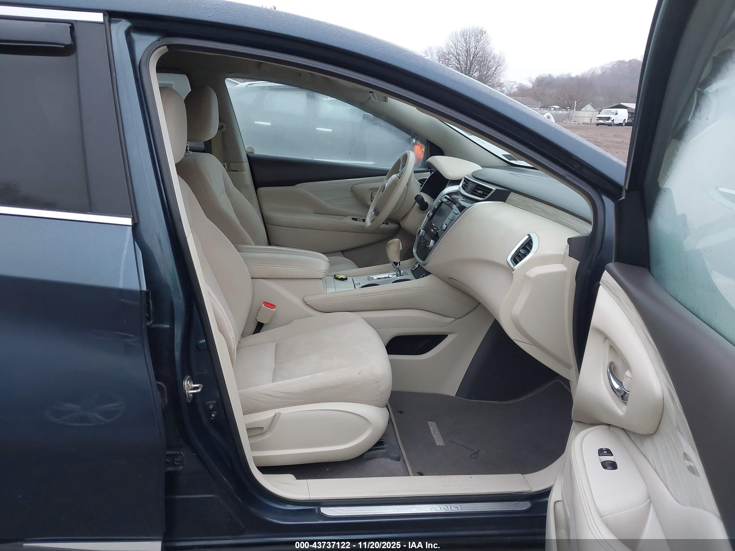 NISSAN MURANO image 5
